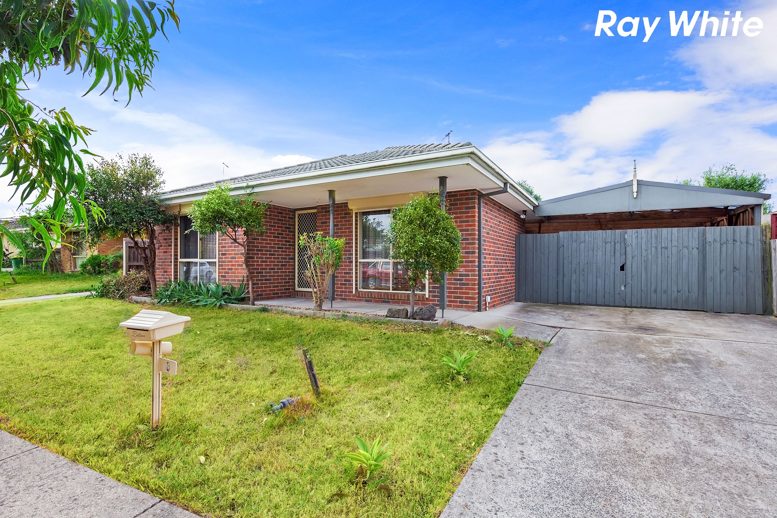 8 Claire Close — photo from Ray White Pakenham