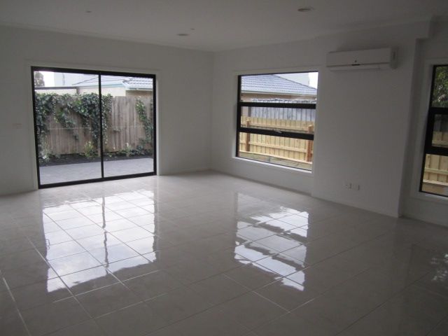 2/5 Highfield Road, Chadstone, VIC 3148