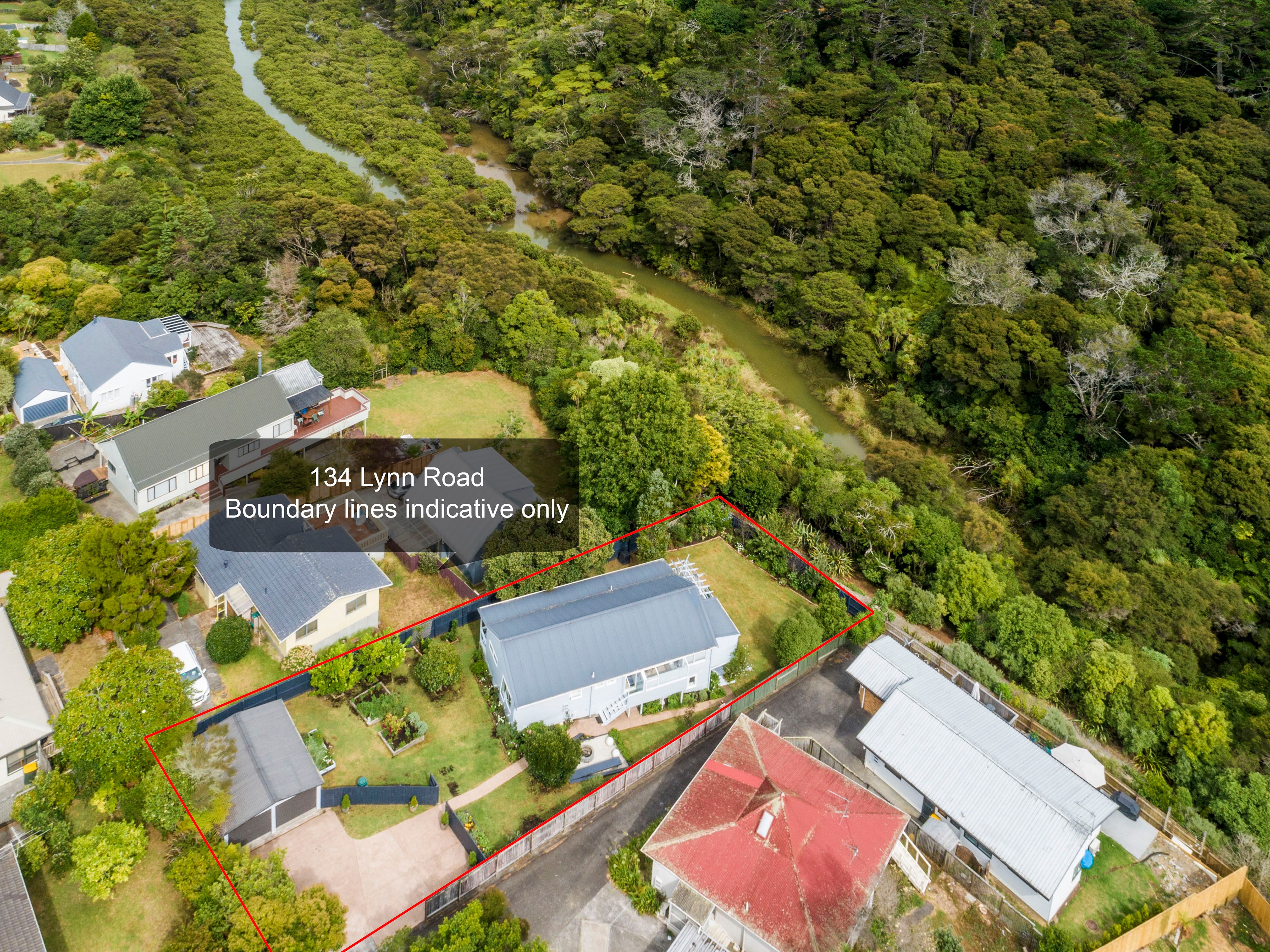 134 Lynn Road, Glenfield, North Shore City
