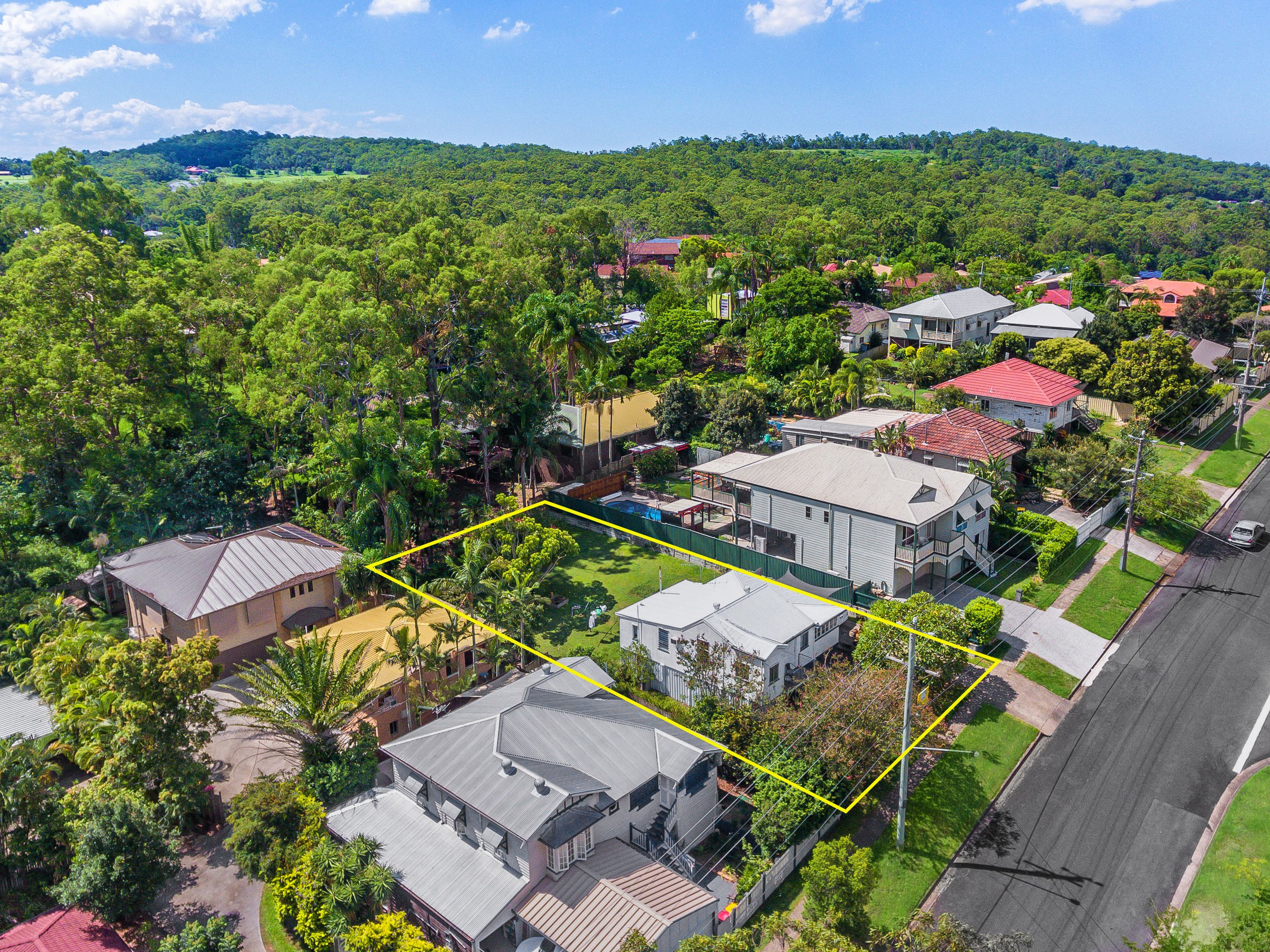 270 Oates Avenue, Holland Park, QLD 4121