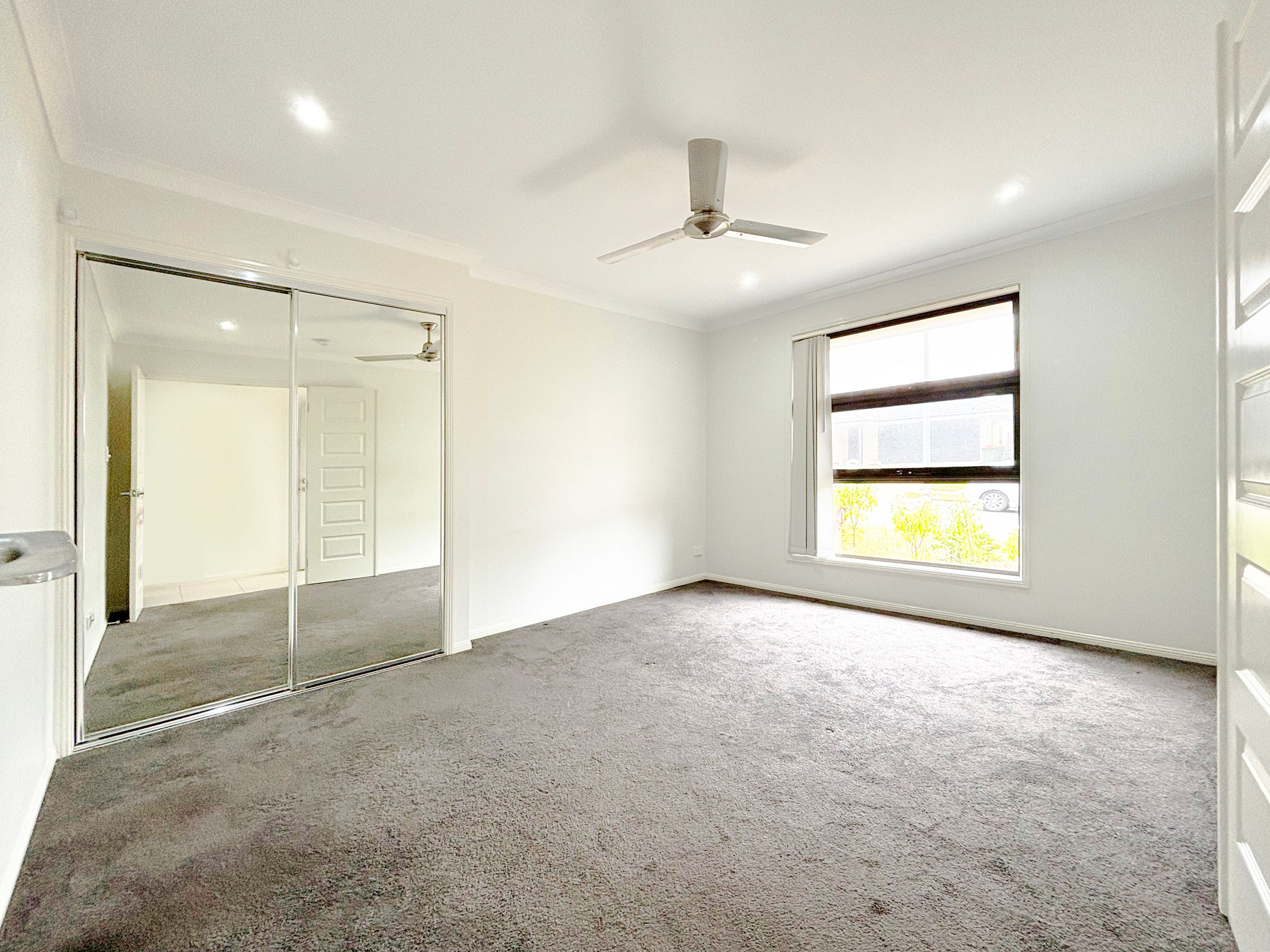 4 ORB Street — photo 9 of 19