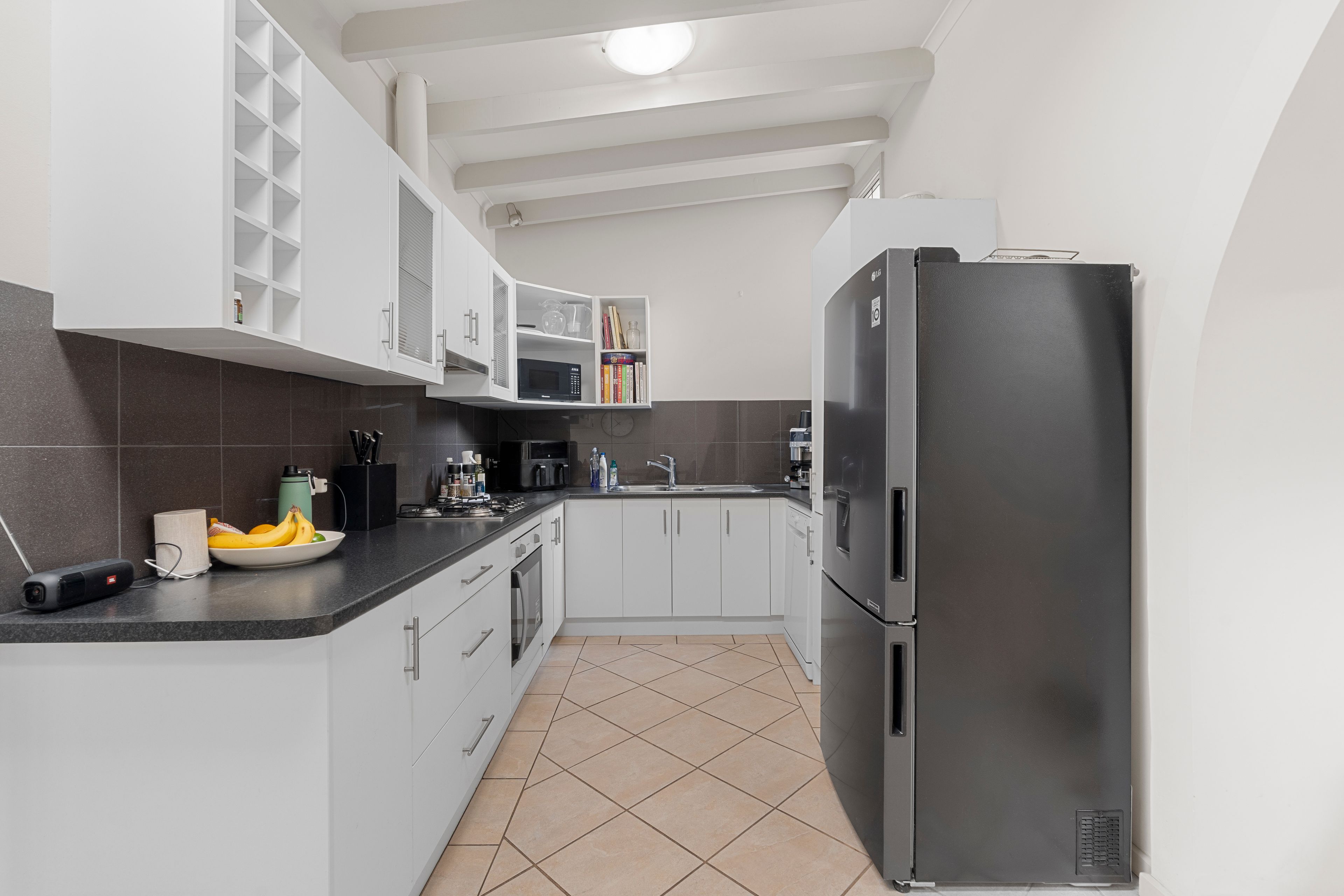 27 Gordon Street — photo 10 of 18
