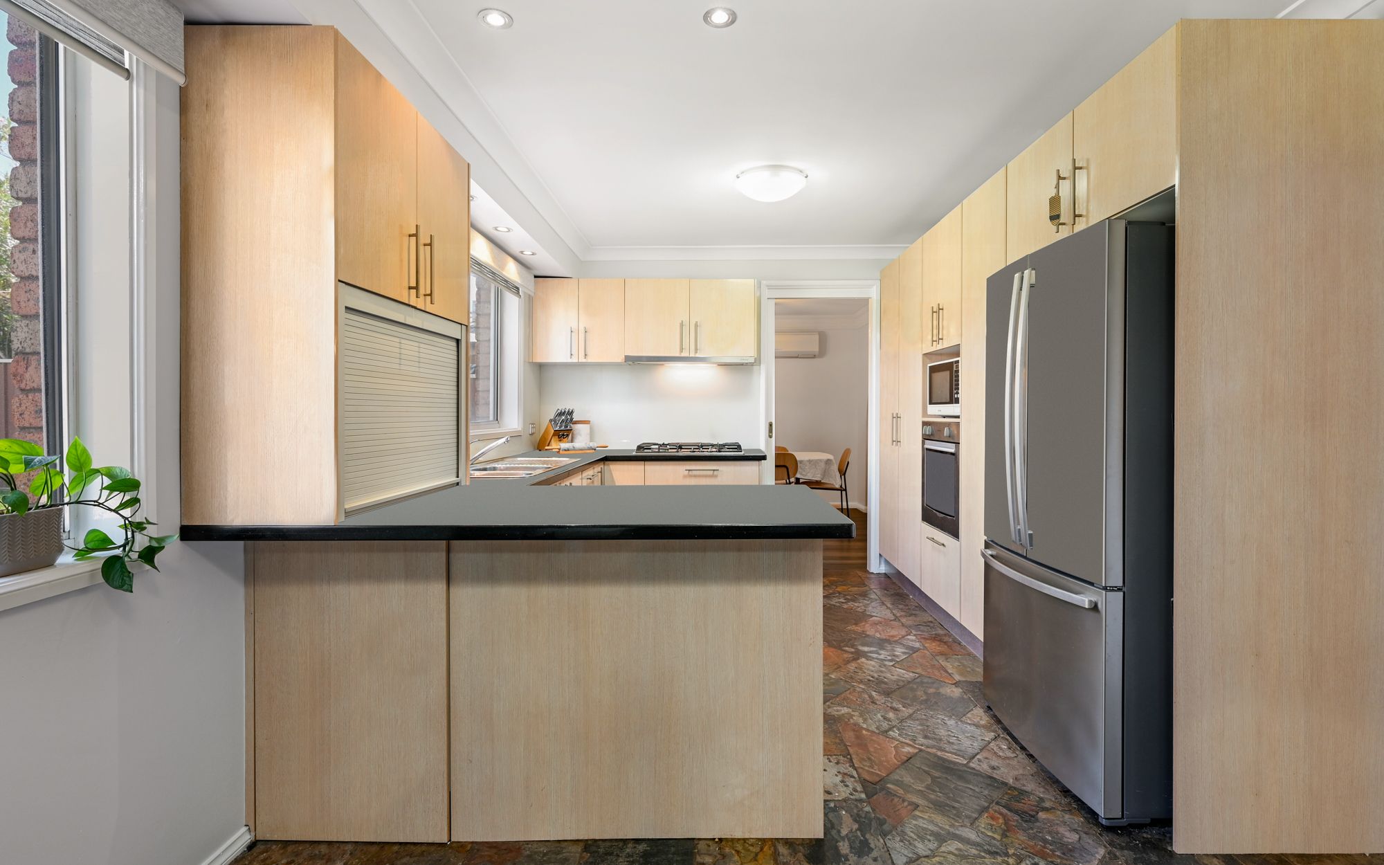 6 Amazon Place, Kearns, NSW 2558