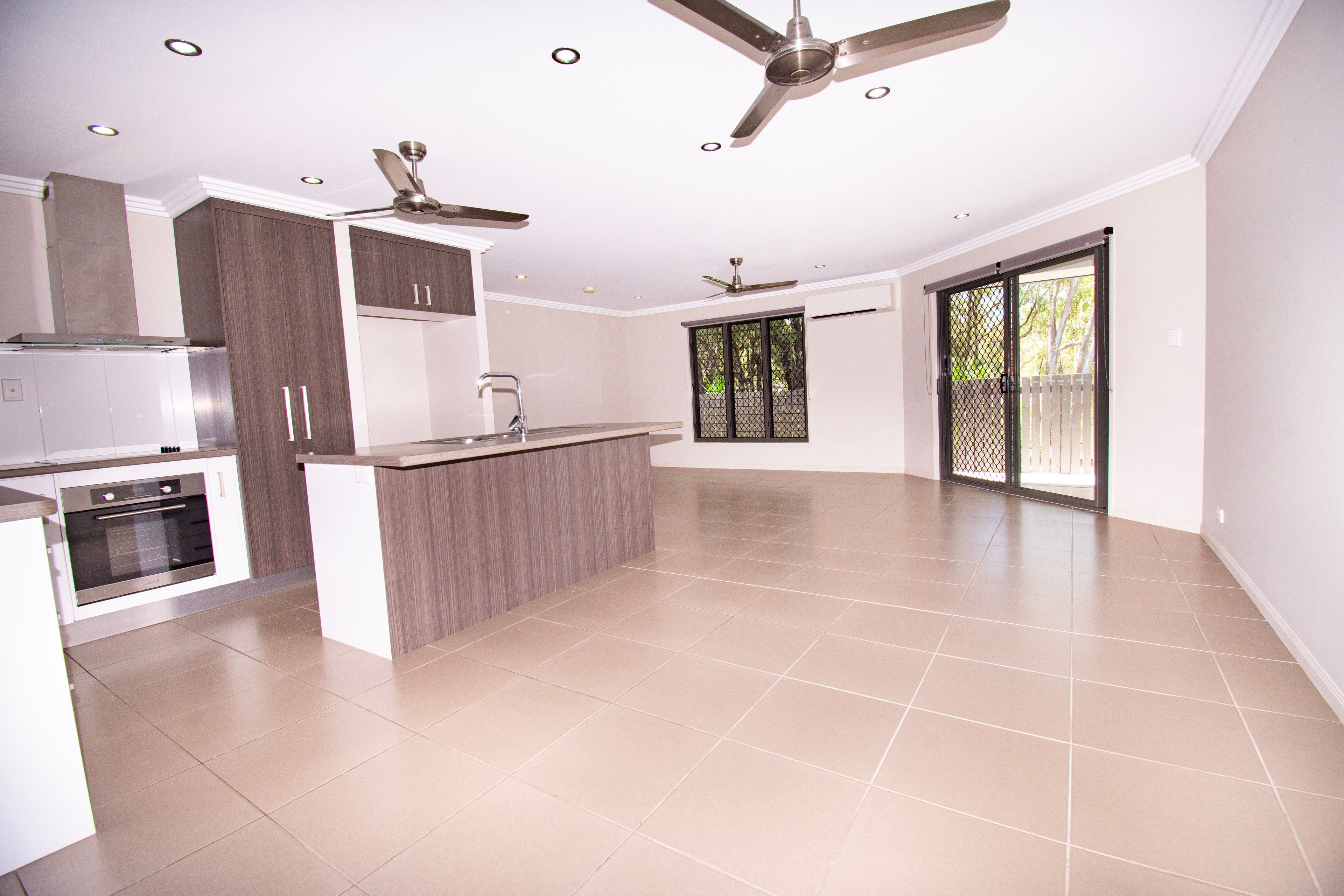 2/39 Cairncross Street, Sun Valley, QLD 4680