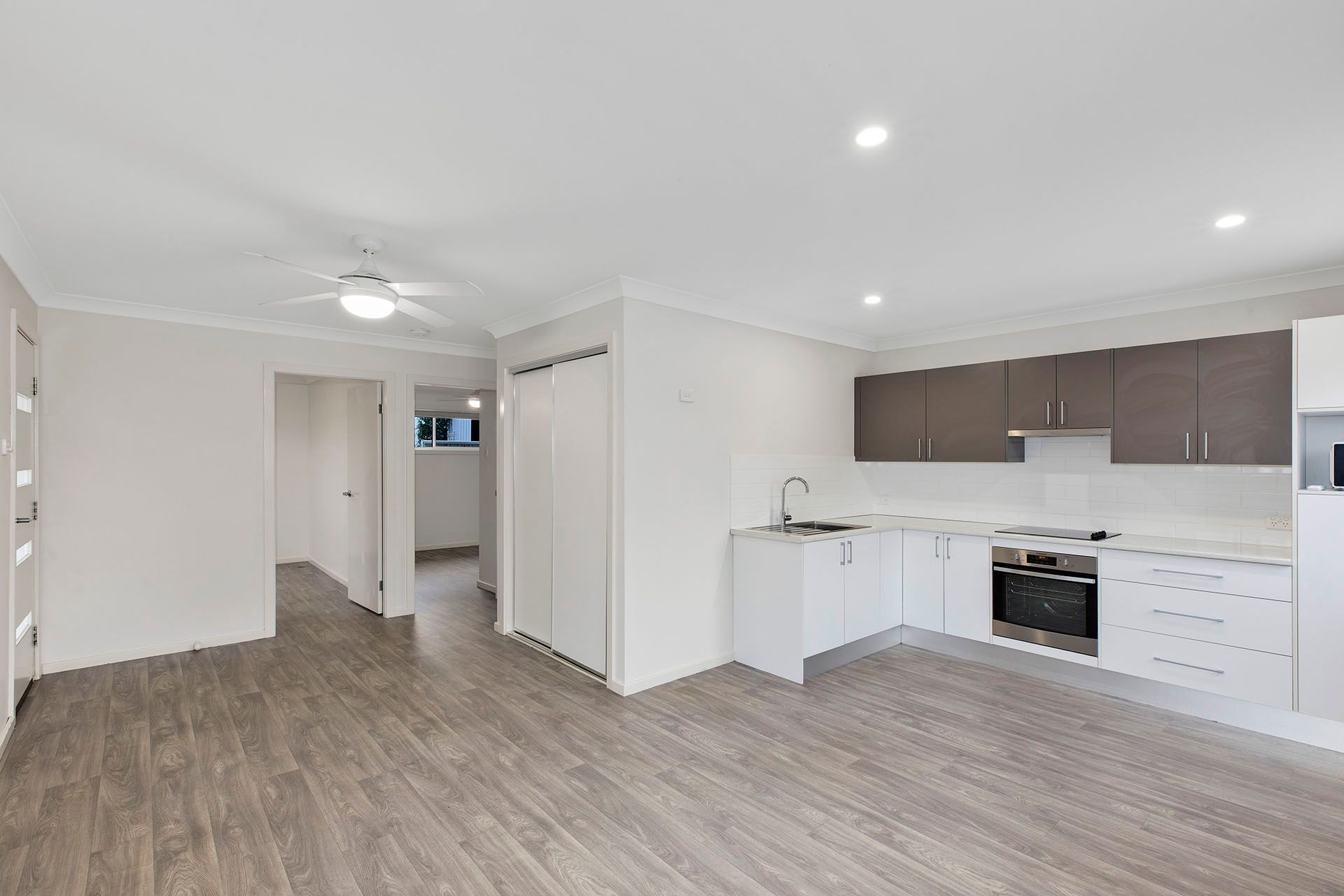 25A Larapinta Street — photo 3 of 6
