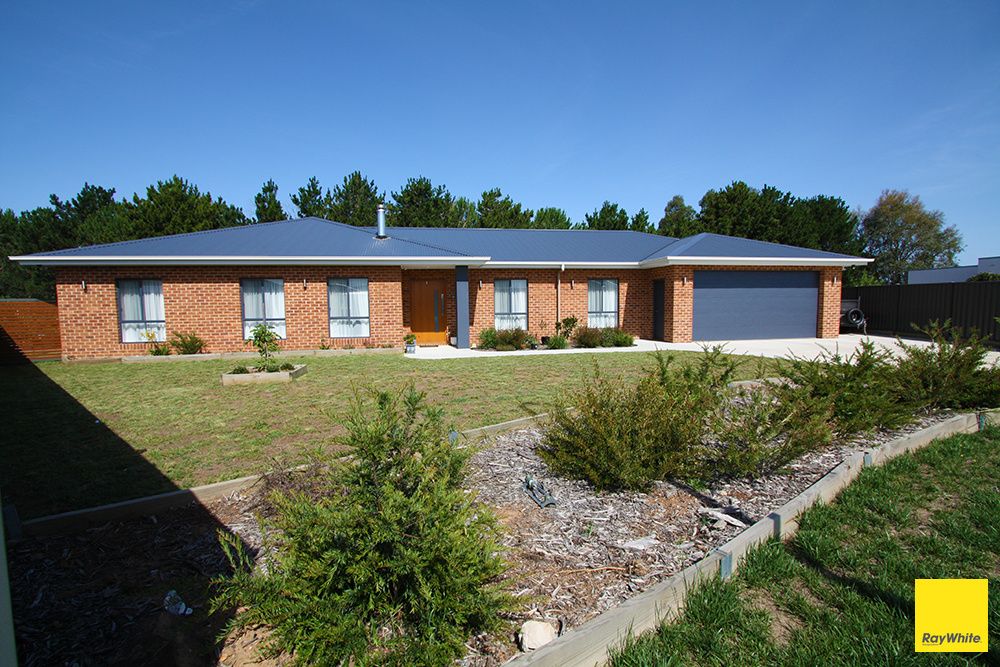 3 Carnell Close