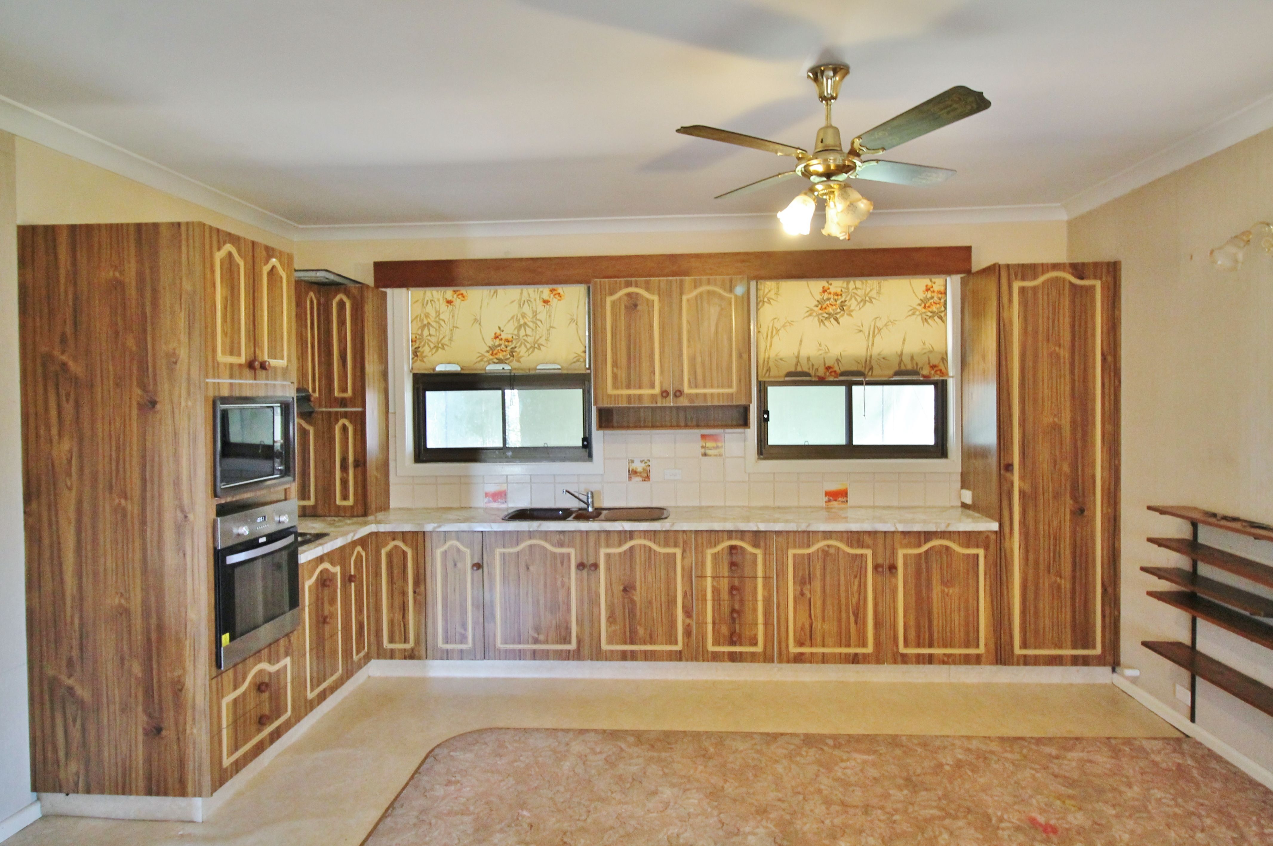 7 Back Creek Road, Young, NSW 2594