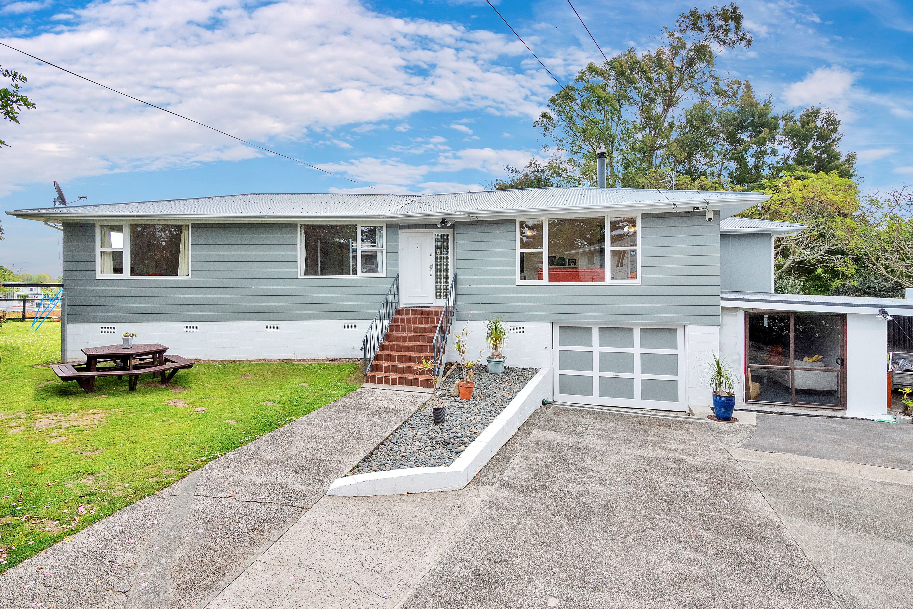 5 Sime Road, Hill Park, Manukau City