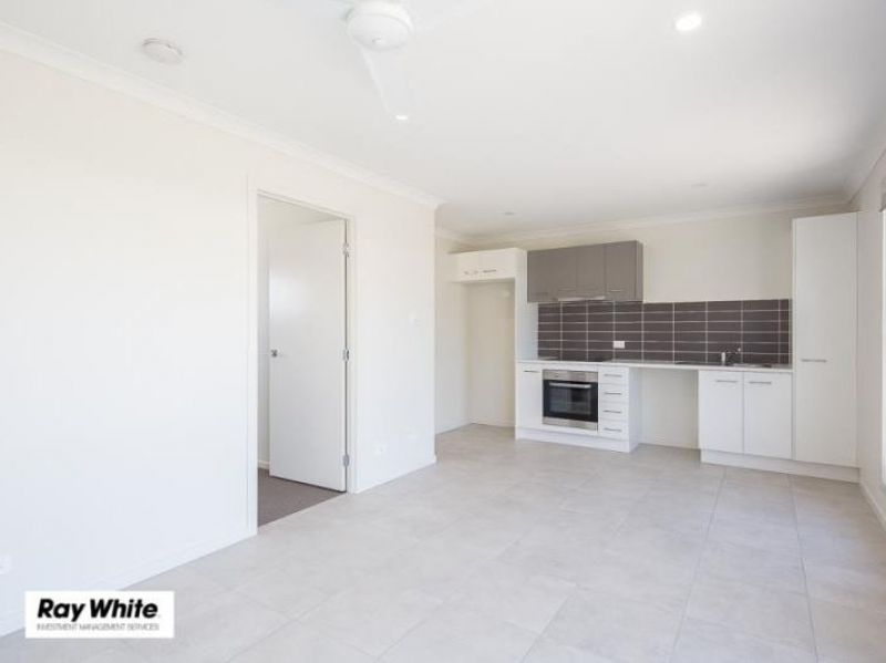 2/100 Lamington Street, Redbank Plains, QLD 4301