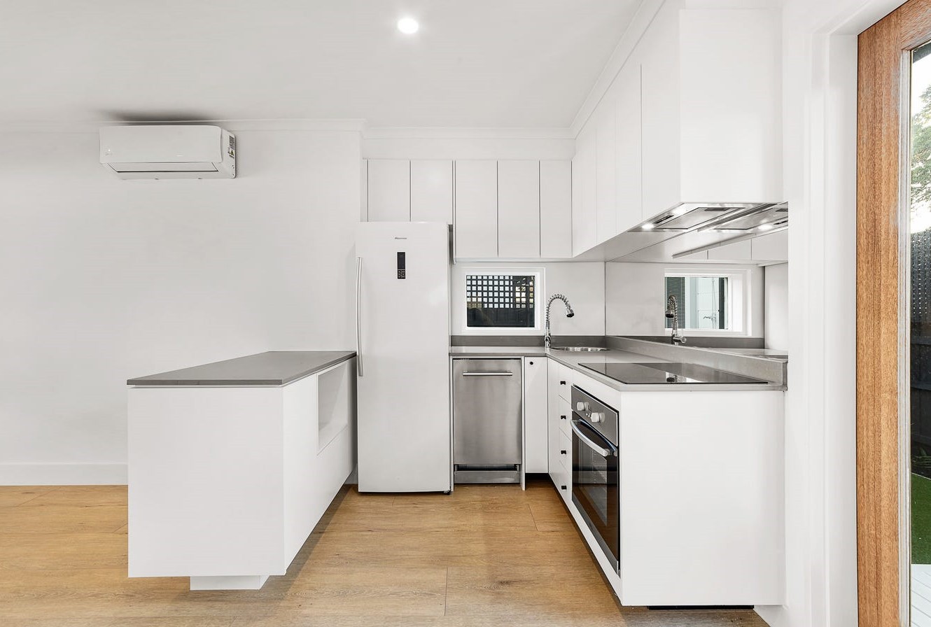 2/24 Sherwood Avenue, Chelsea, VIC 3196