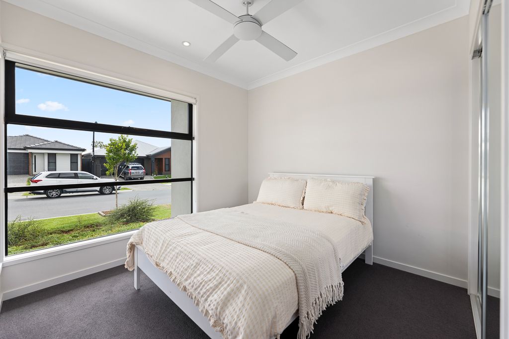 12 Sunset Street, Morayfield, QLD 4506