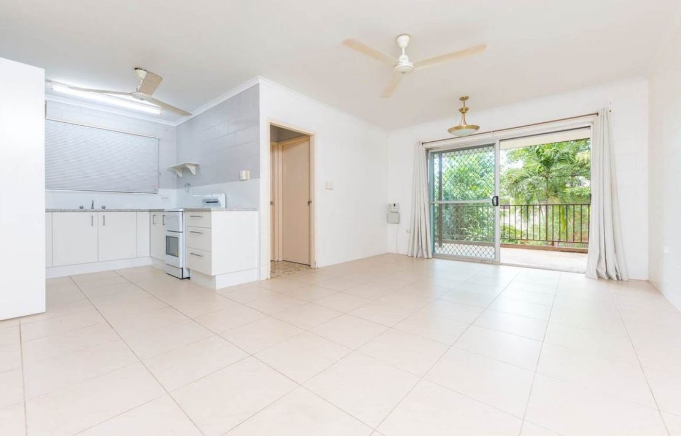 11/150 Dick Ward Drive, Coconut Grove, NT 0810