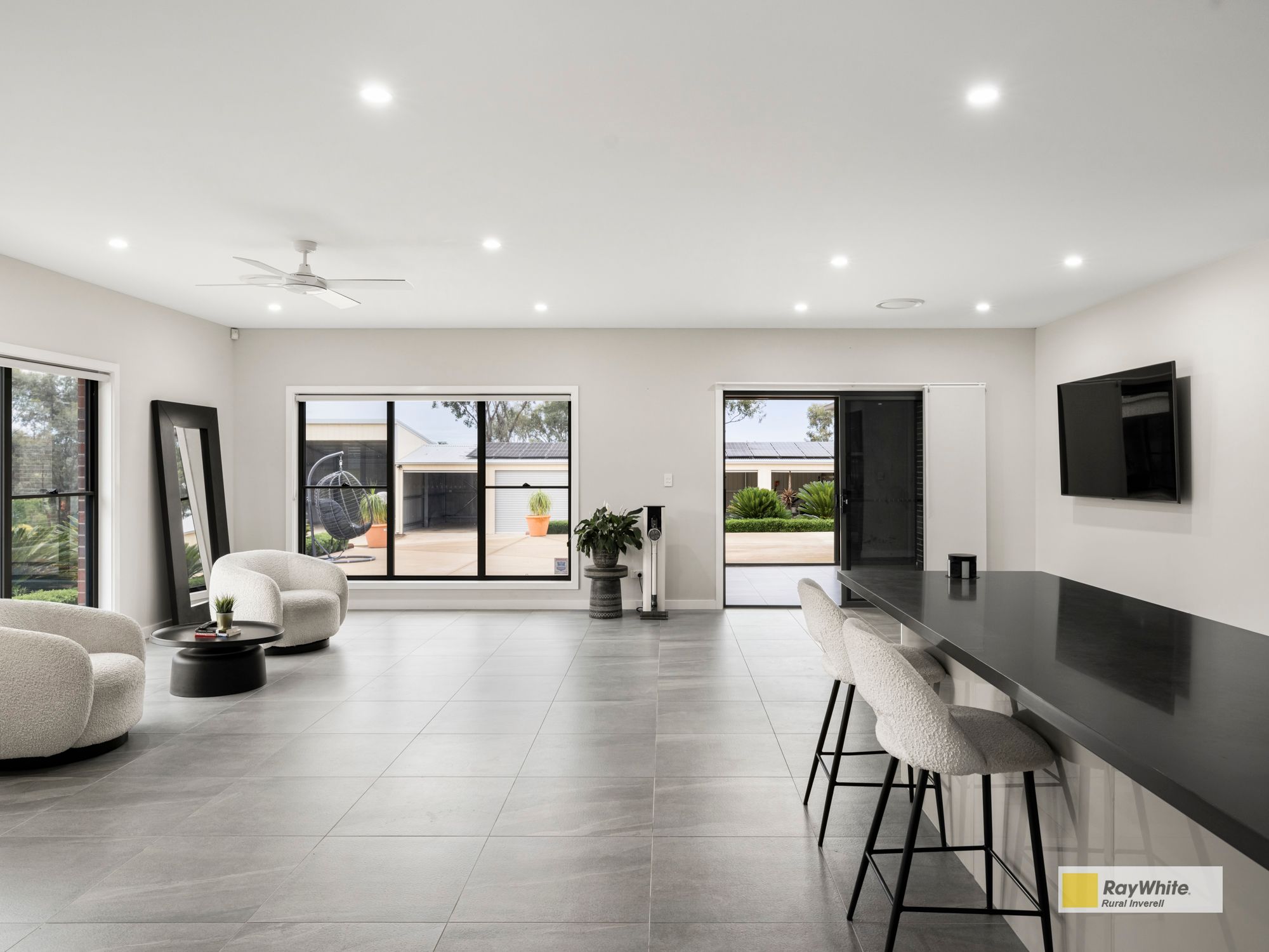 11 Wolbah Close — photo 5 of 30
