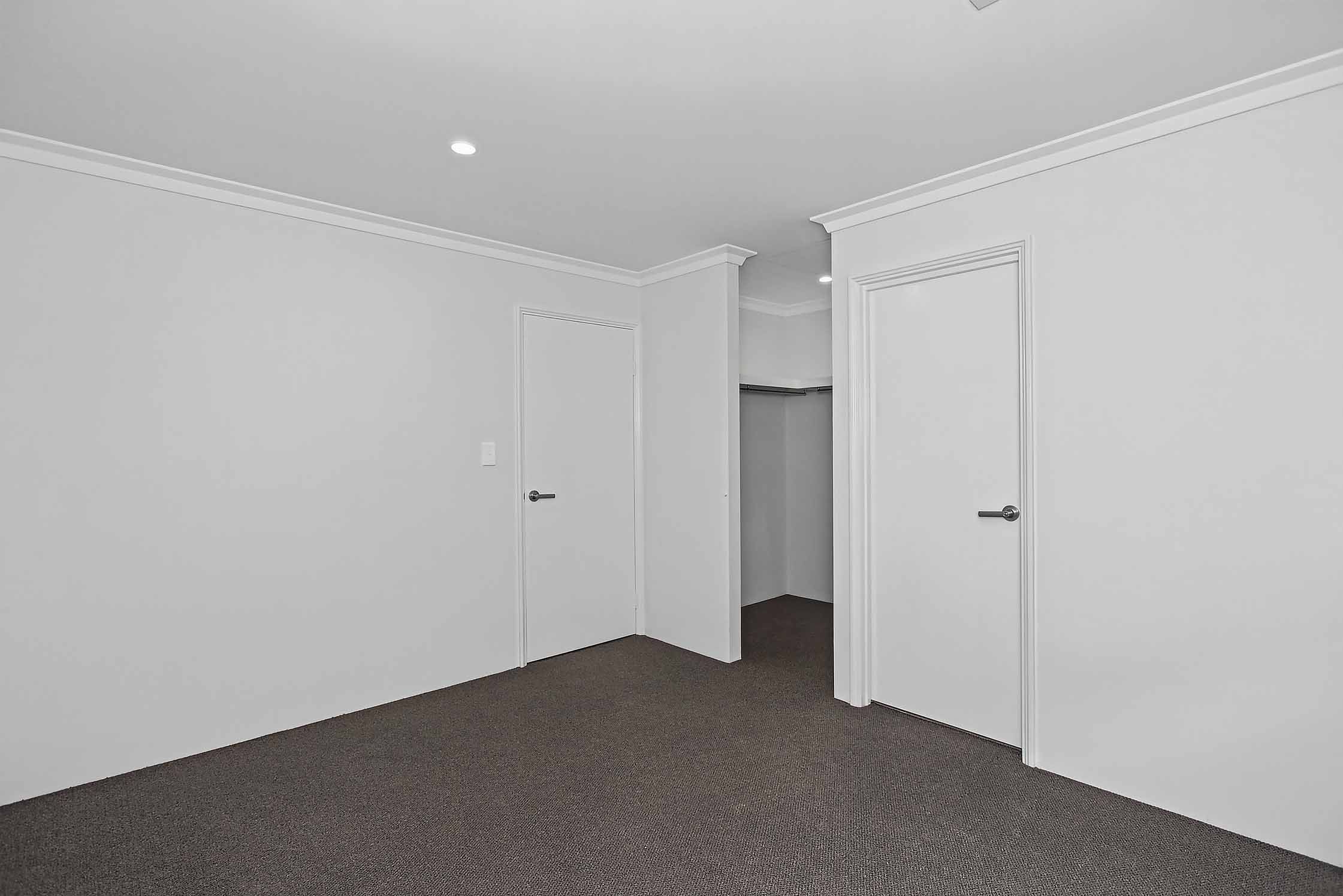 21 Velvet Vista — photo 12 of 22