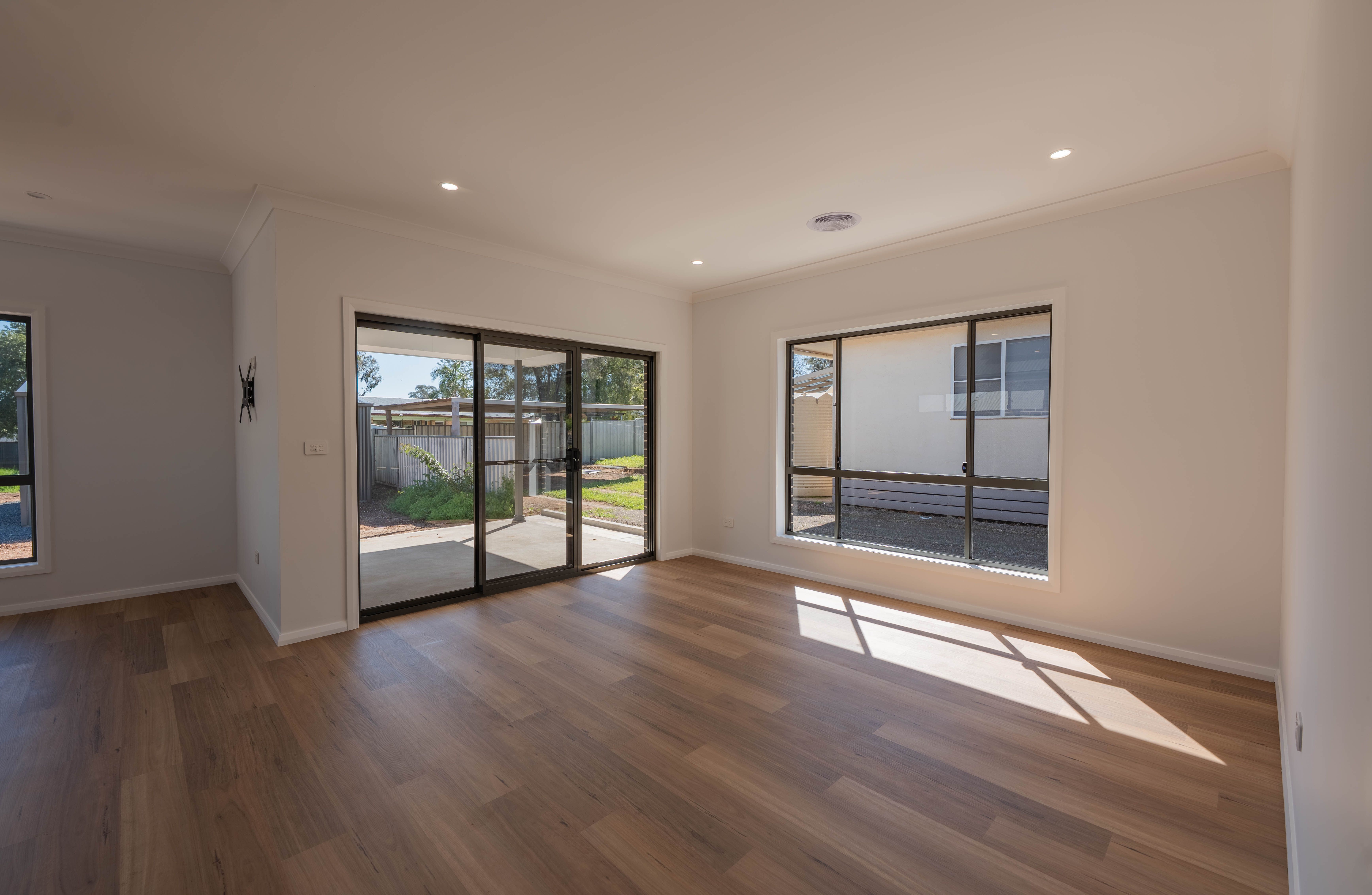44 william Street — photo 3 of 18