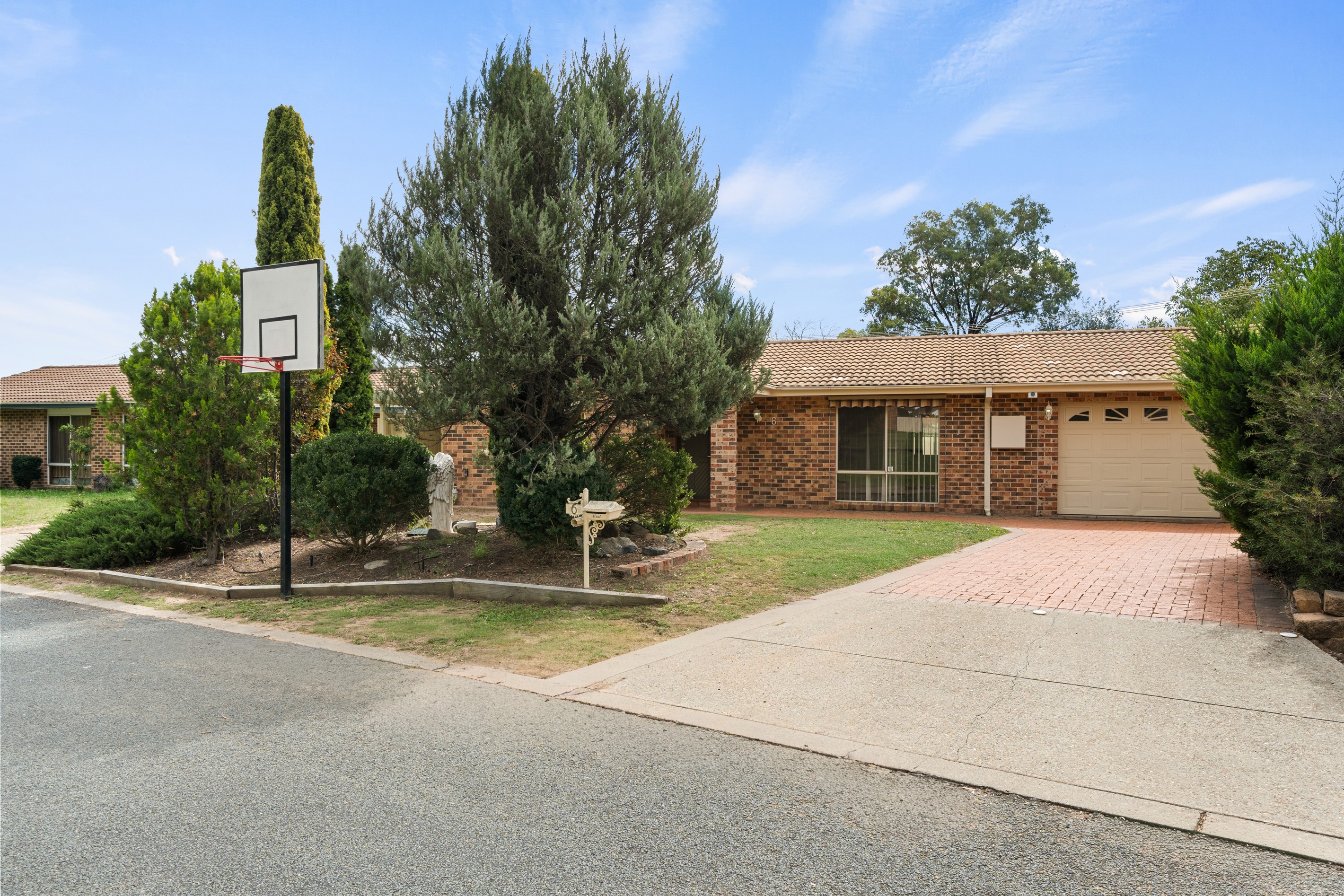 6 Kerkeri Close, Isabella Plains, ACT 2905