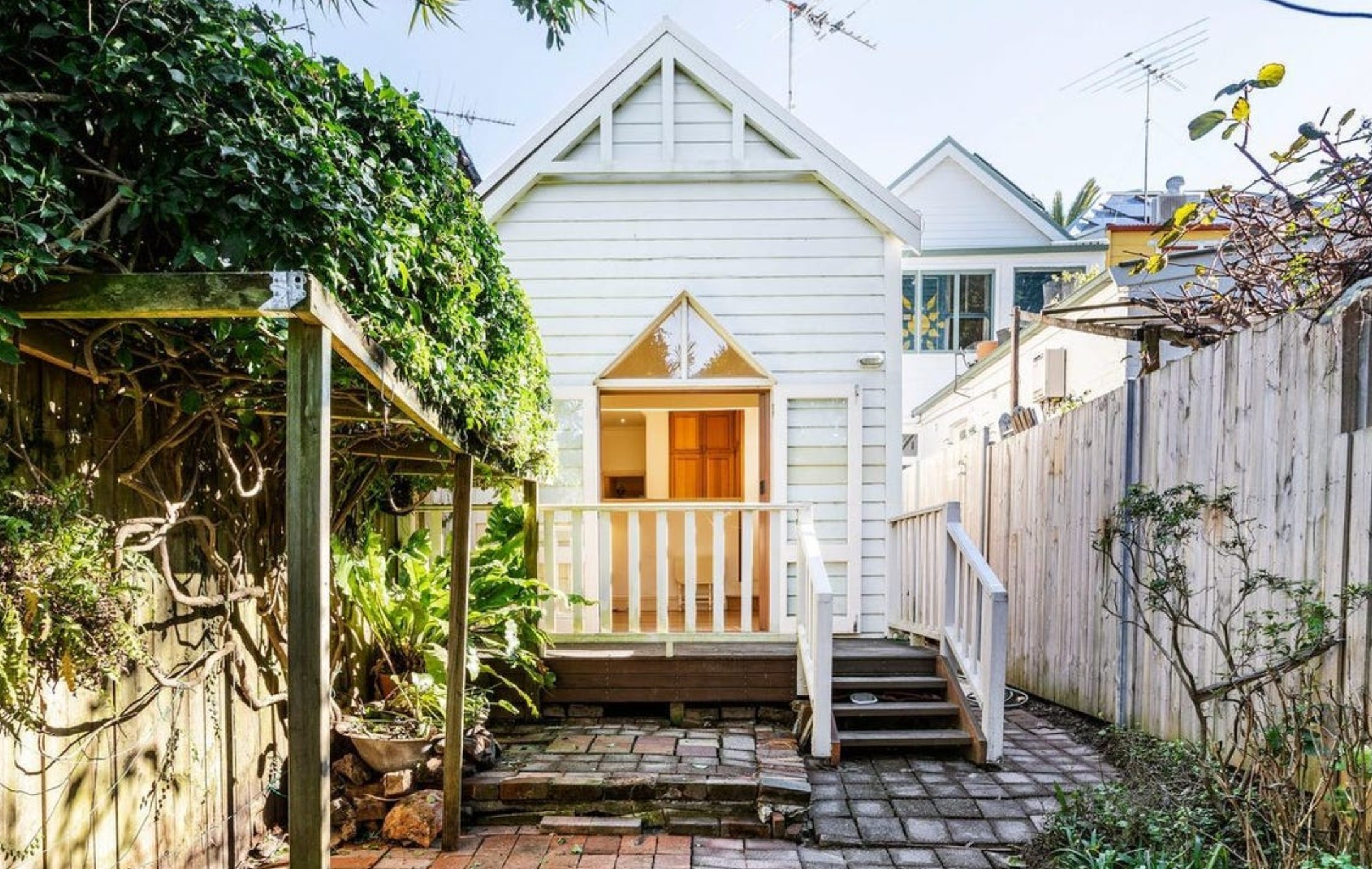 17 Isabella Street, Balmain, NSW 2041