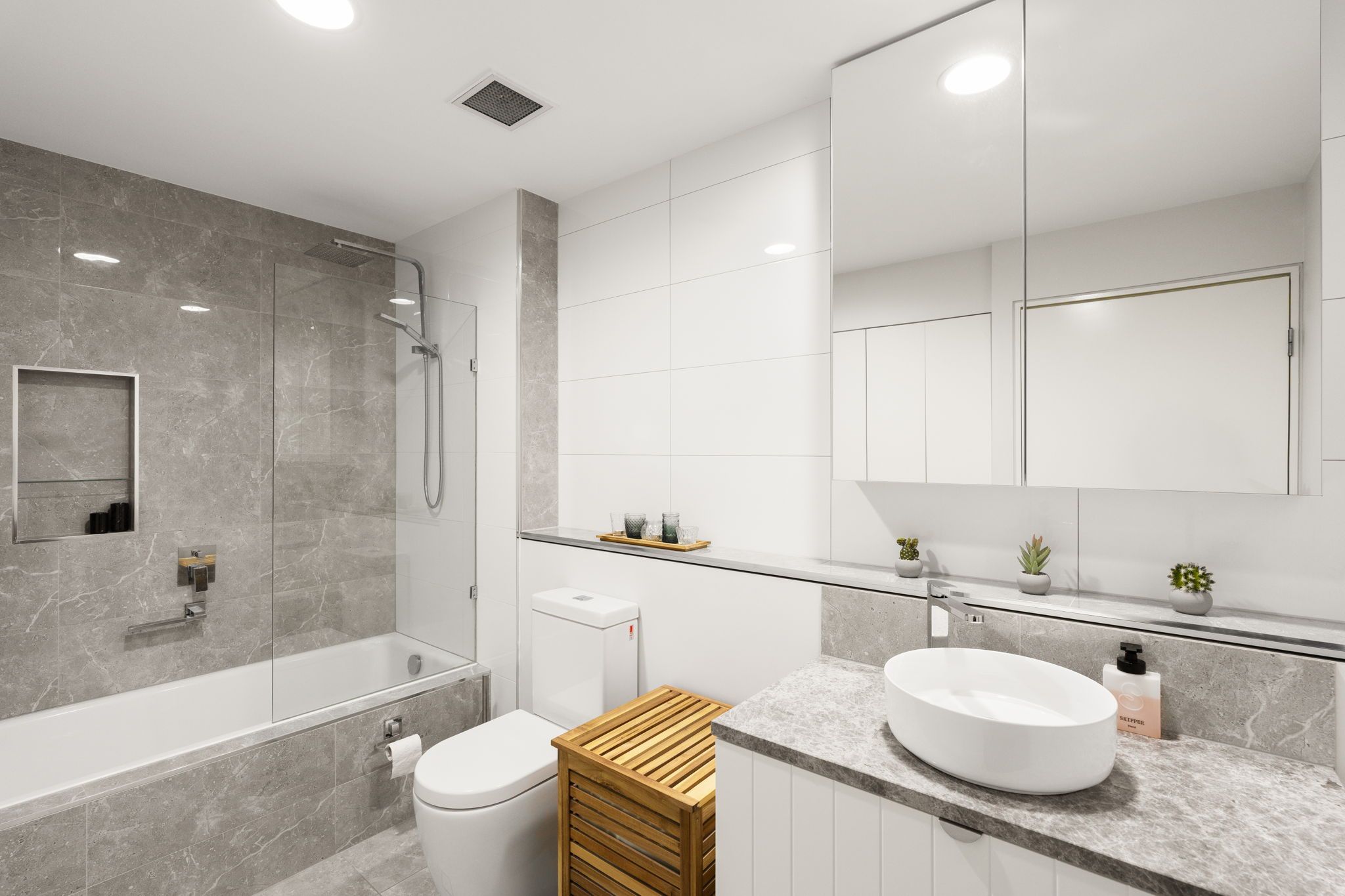 301/38 Skyring Terrace — photo 14 of 23