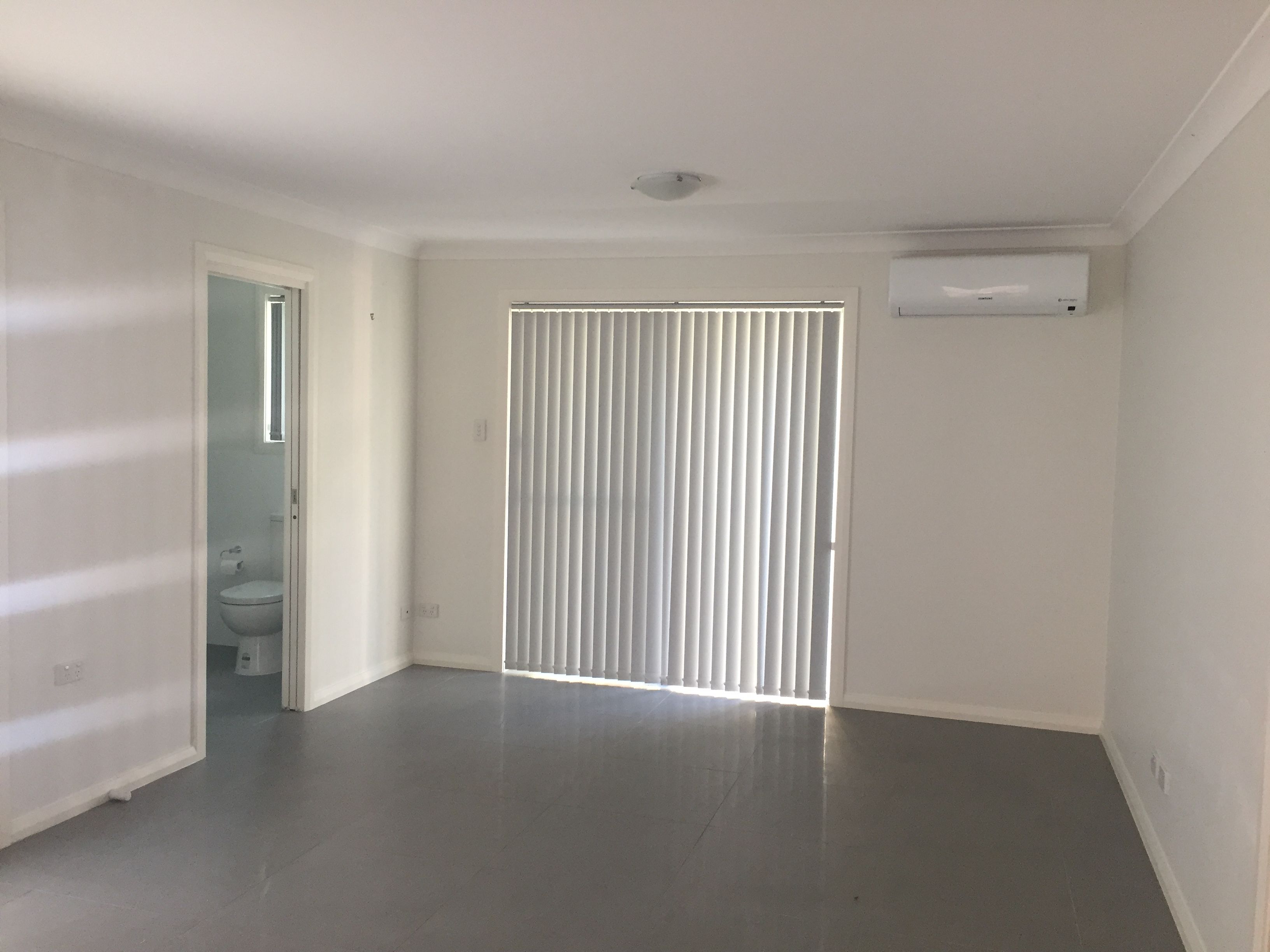 20A Franklin Place, Bossley Park, NSW 2176