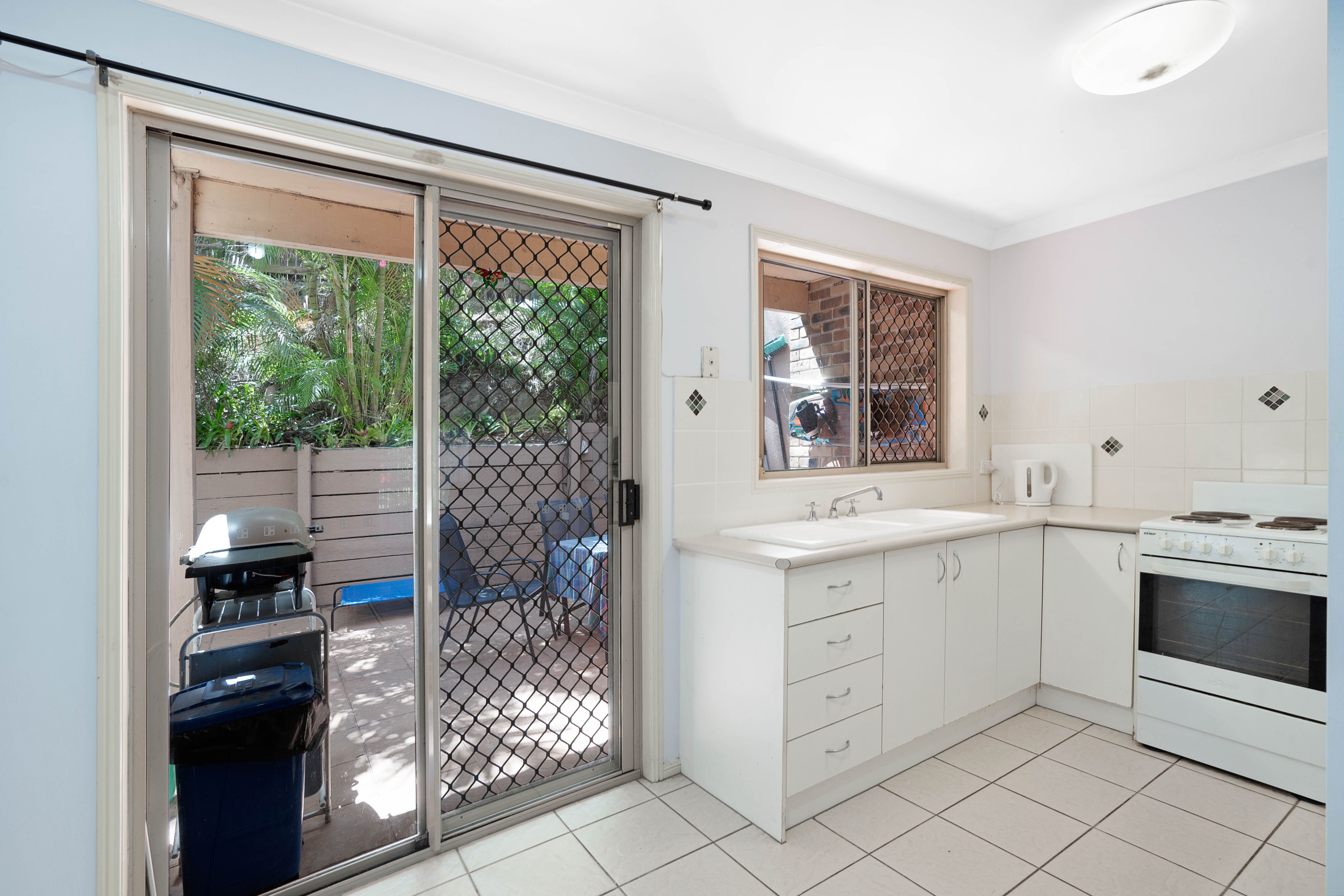 18/125-129 Overland Drive, Edens Landing, QLD 4207