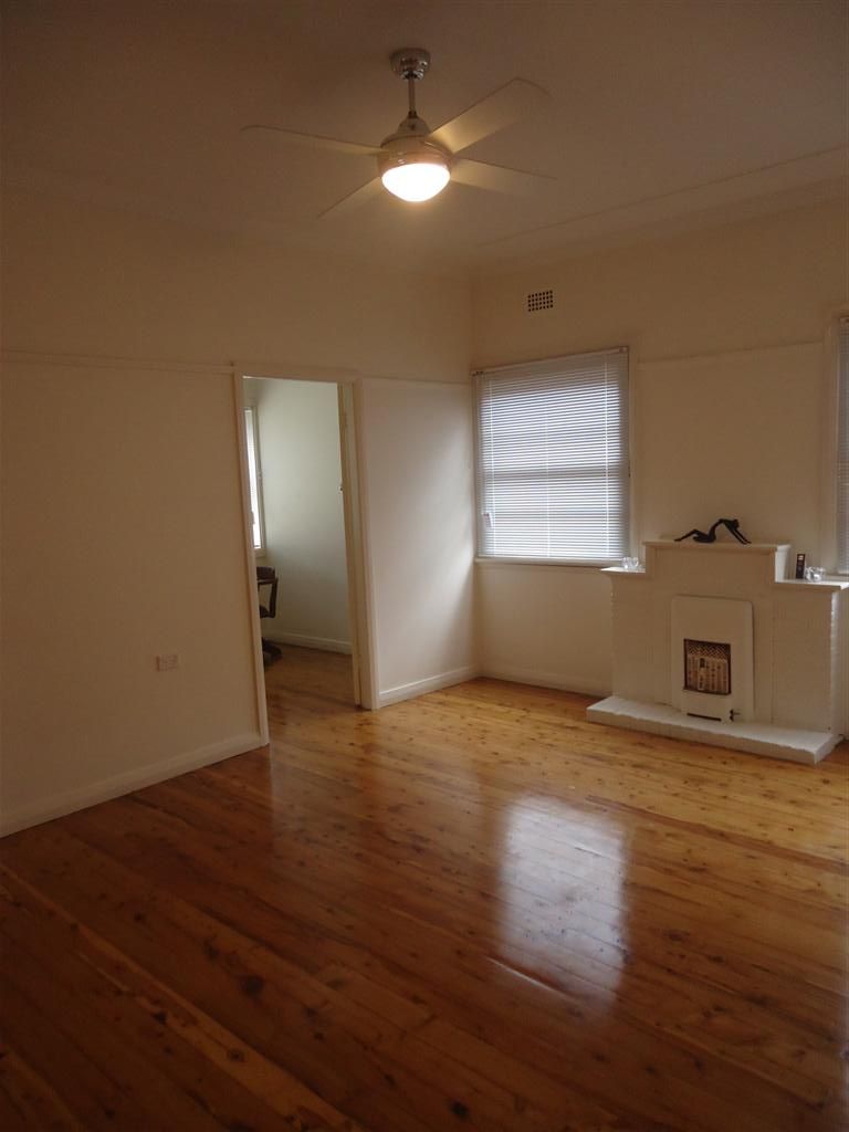 123 Crescent Road, Waratah, NSW 2298