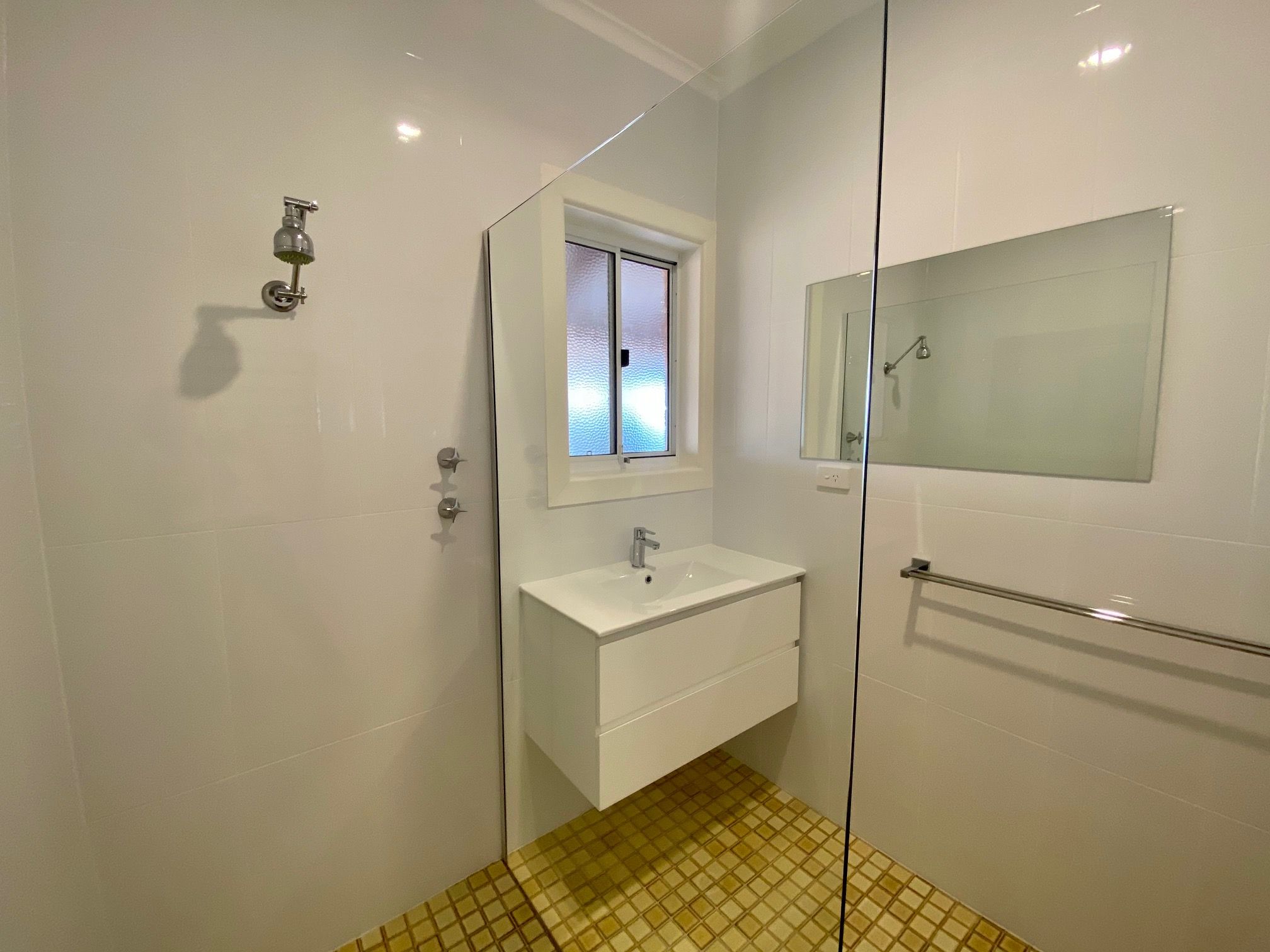13 Cowled Street — photo 7 of 16