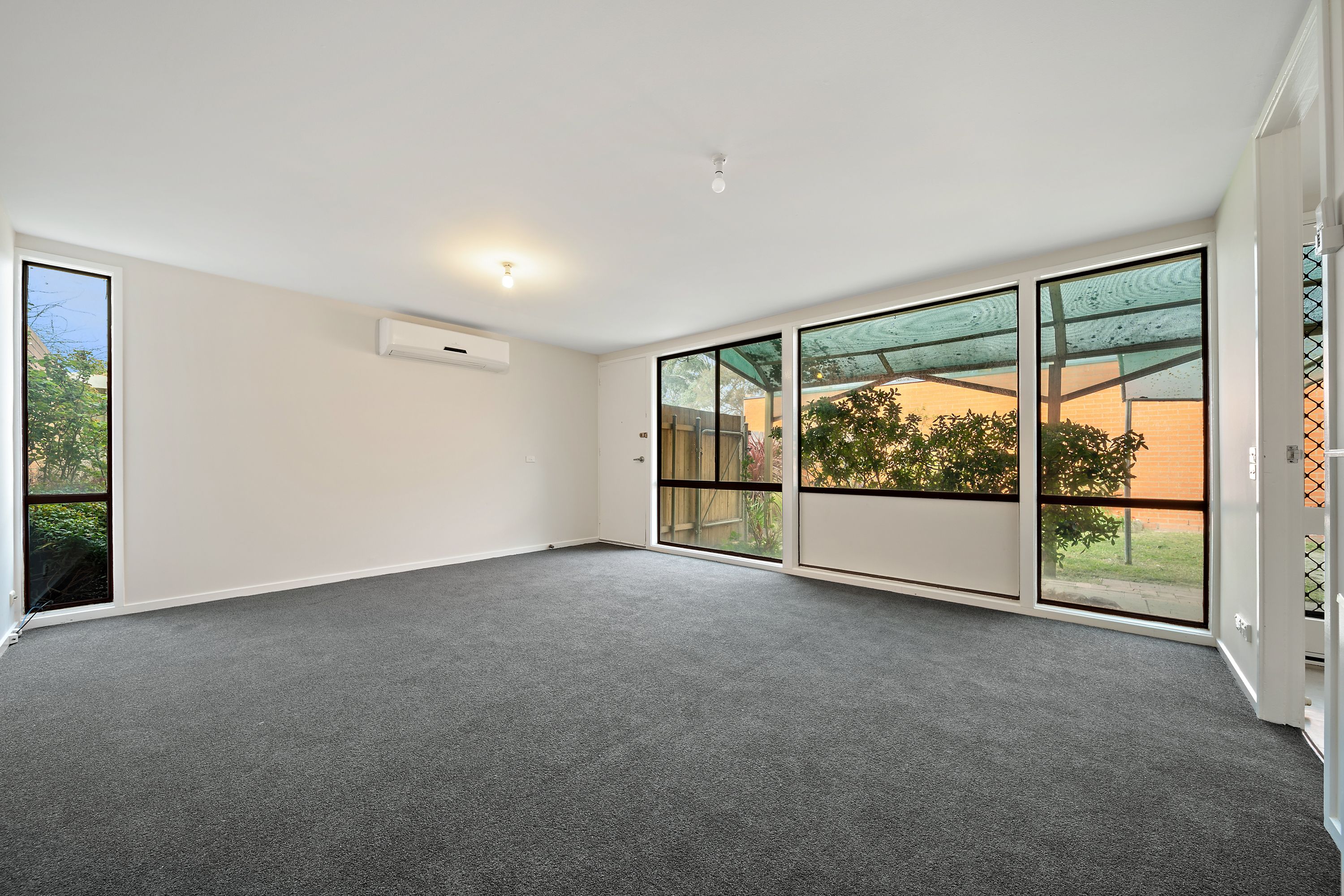 11 Cumbrae Place, Kambah, ACT 2902