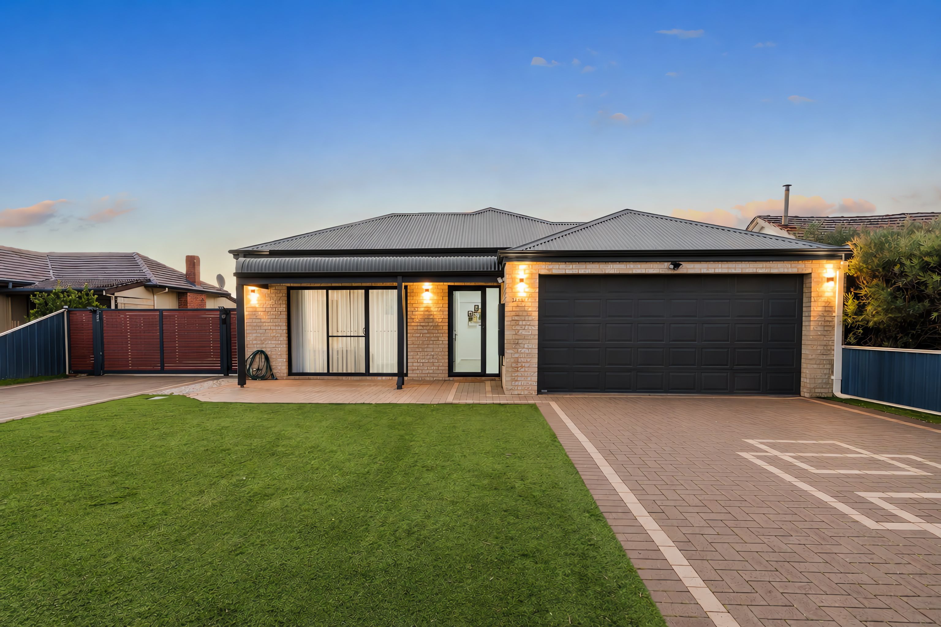 322A Wharf Street — photo from Ray White Armadale City