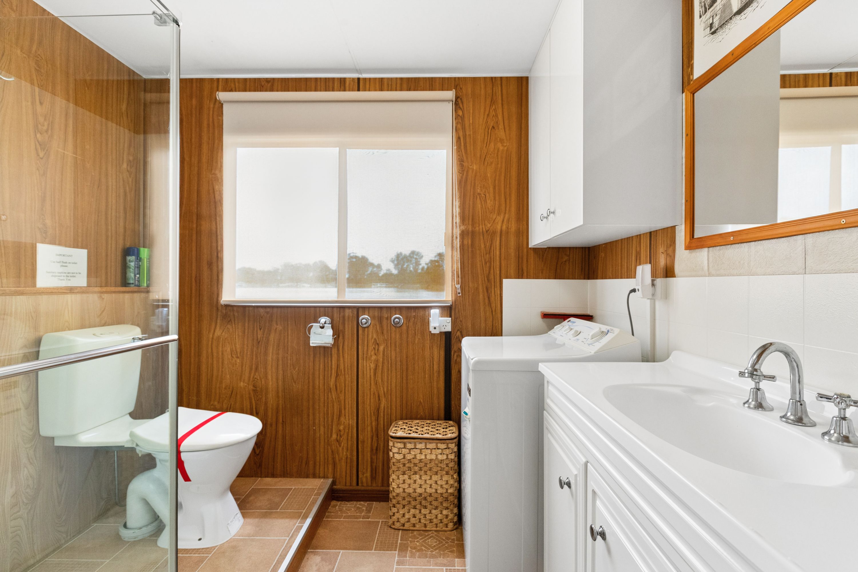 0 "The Bardy" Houseboat — photo 15 of 30