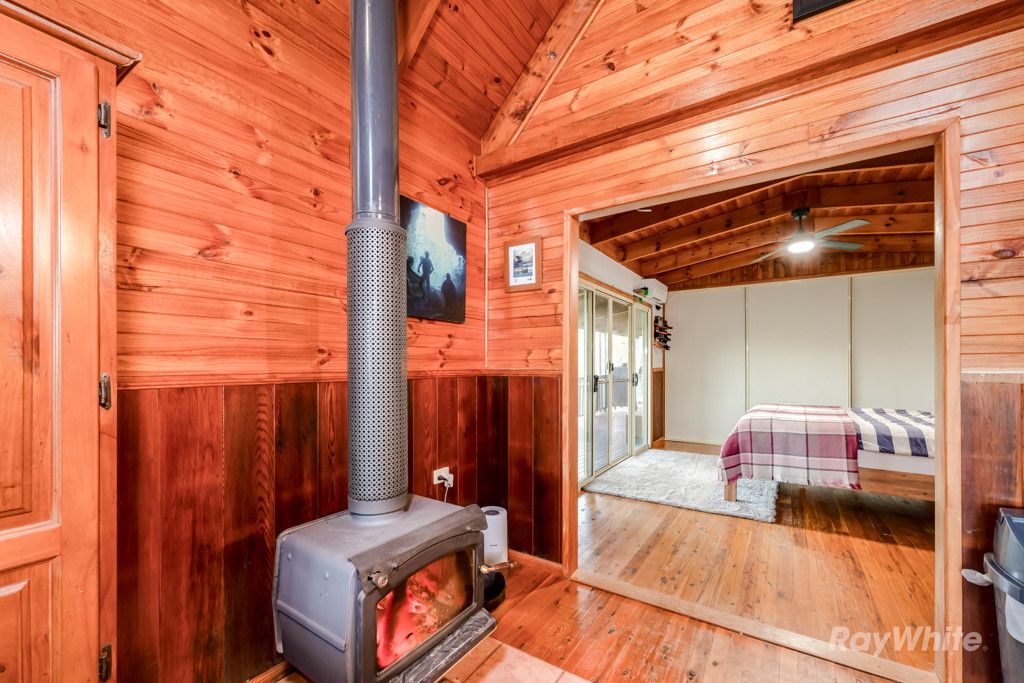 680 Horsecamp Road — photo 9 of 30