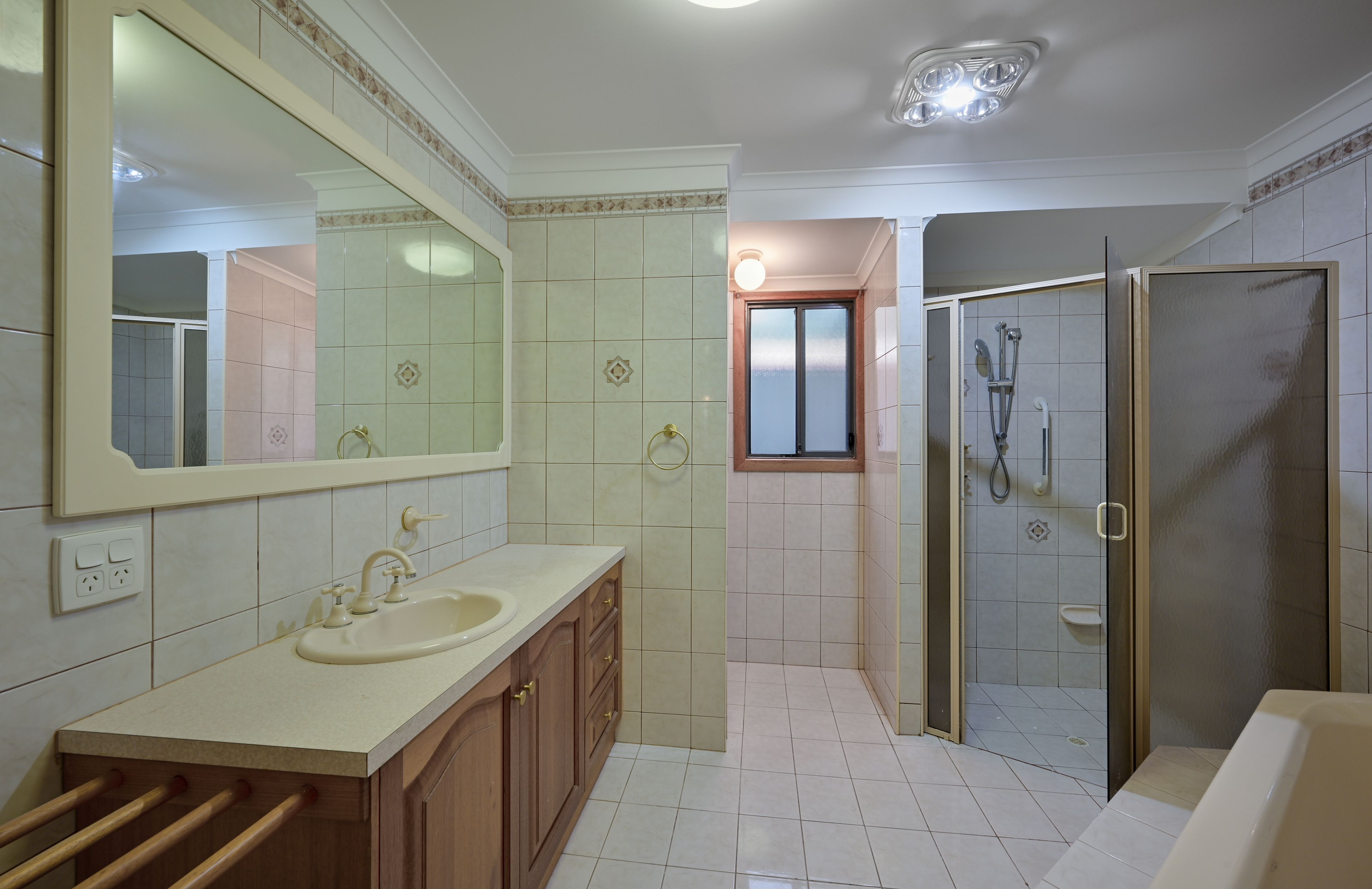 10 Tansell Street — photo 10 of 30