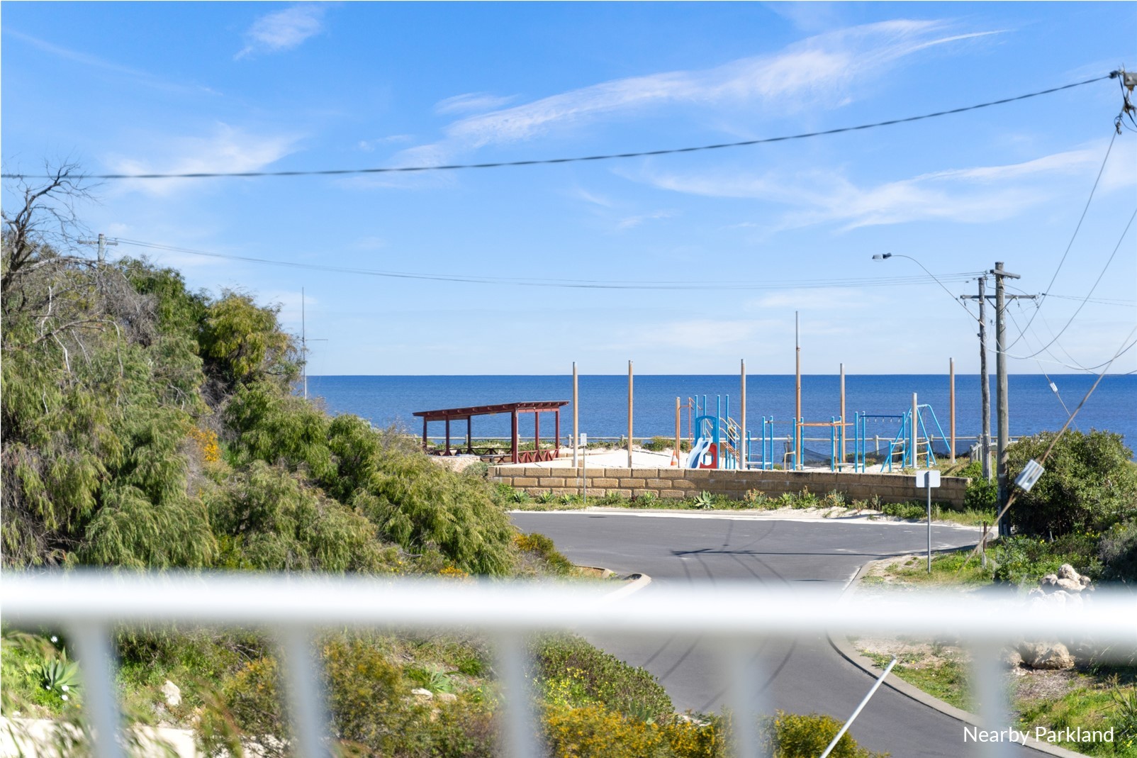 4 Mccourt Place, Peppermint Grove Beach, WA 6271