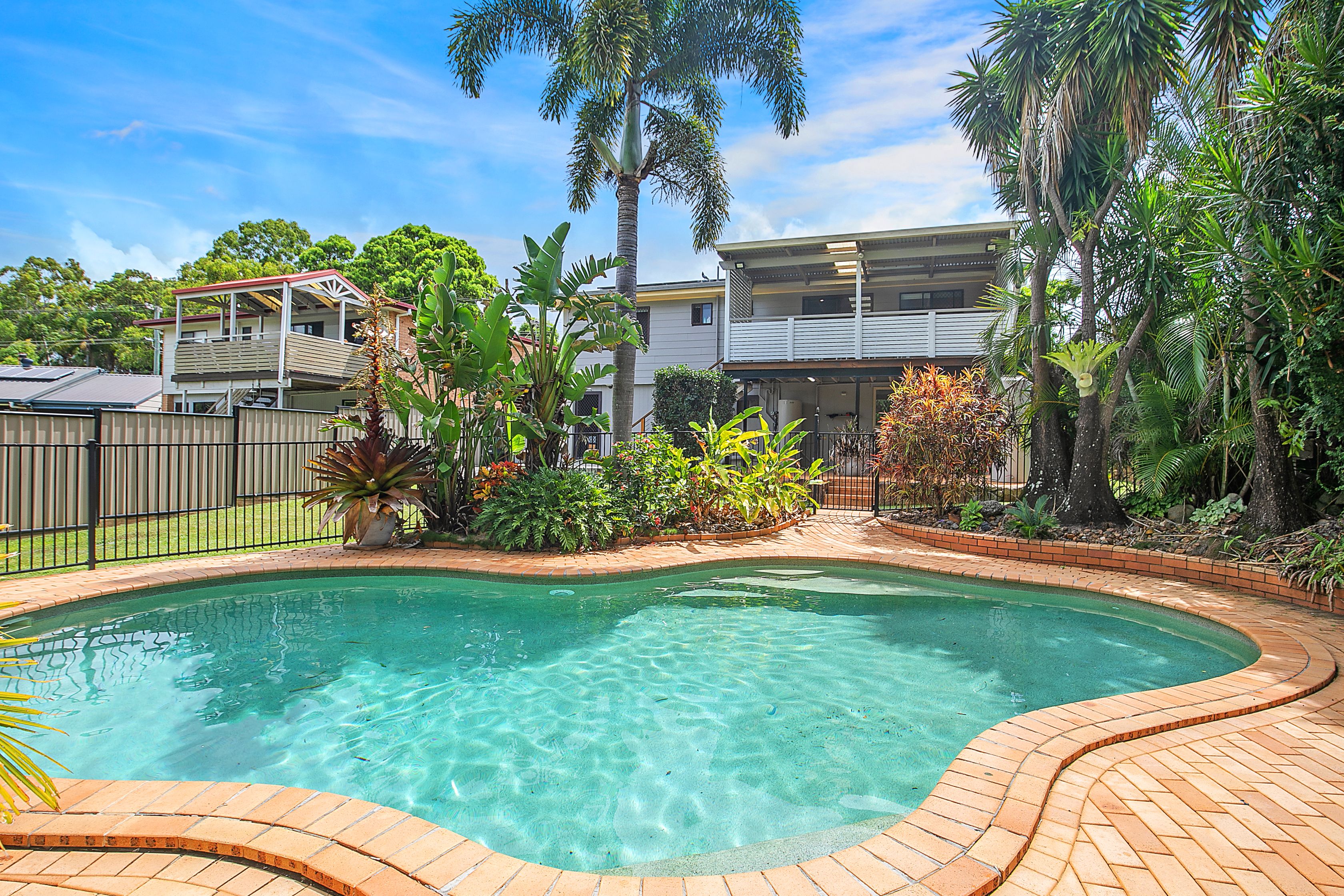 16 Sylvania Street, Wellington Point QLD 4160