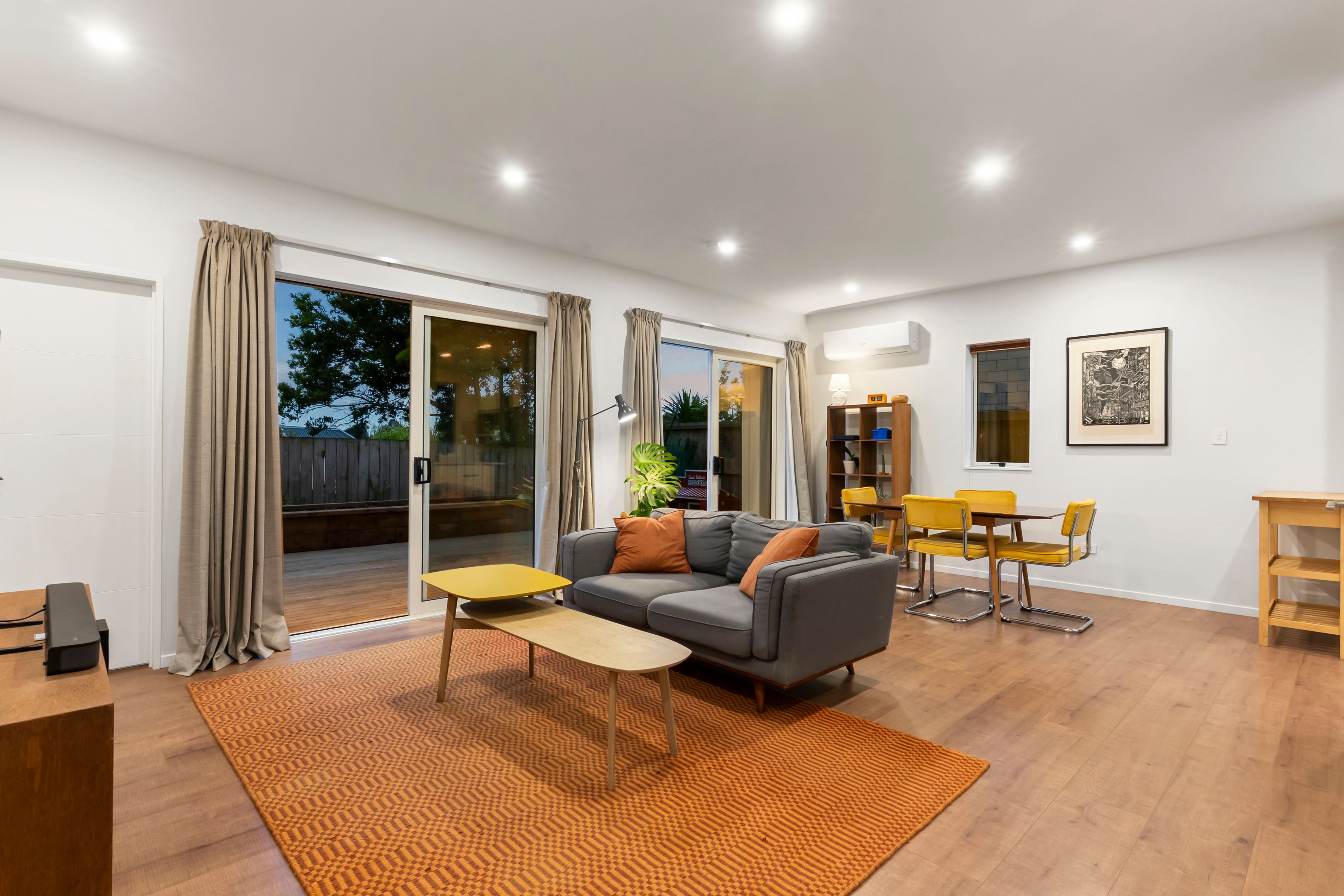 5C Quiet Street, Te Atatu South, Waitakere City