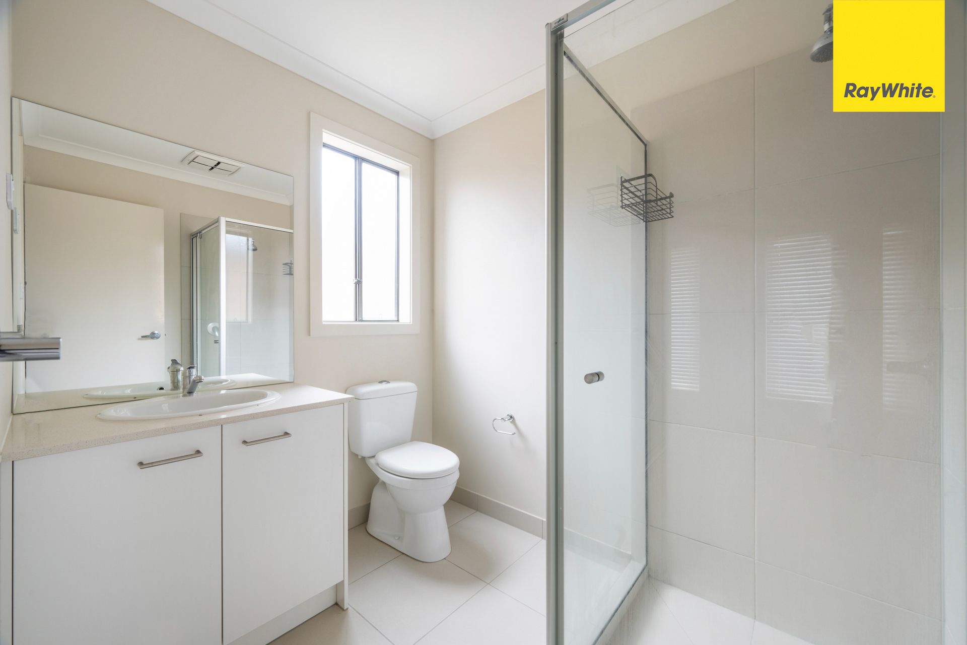 29 Lynwood Drive — photo 3 of 15