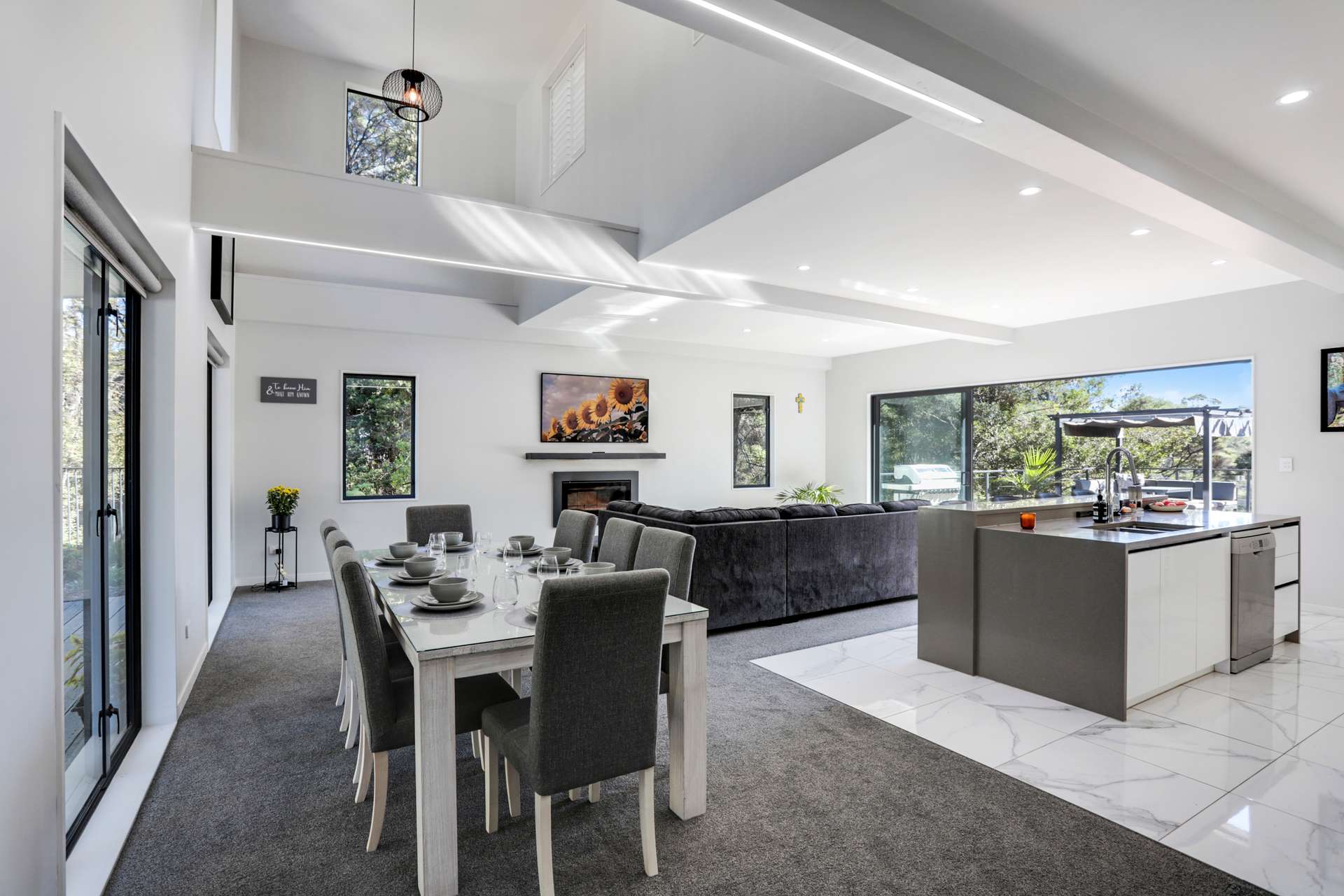18 Sunnyvale Road photo 0