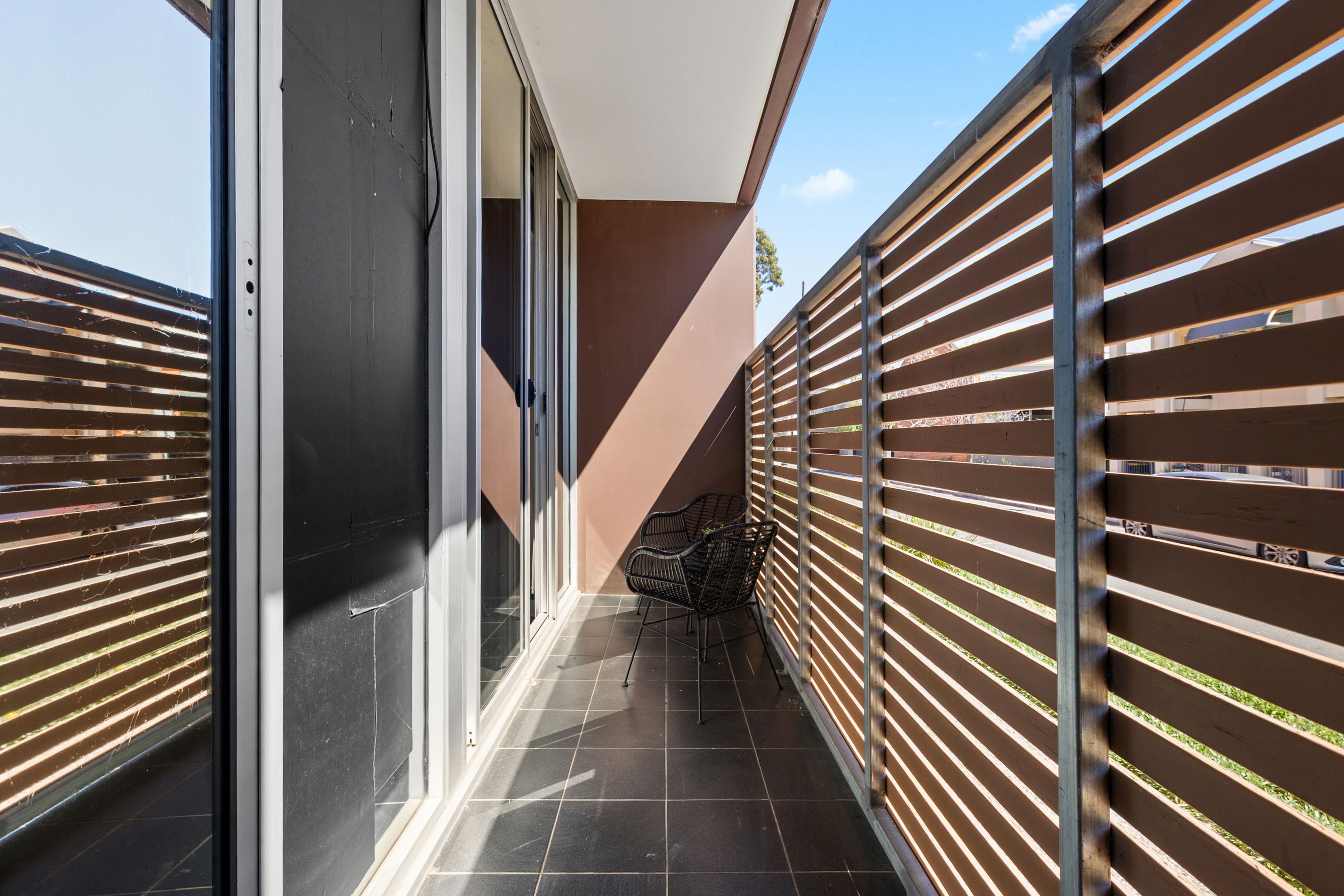 1/13 Yates Street — photo 9 of 13