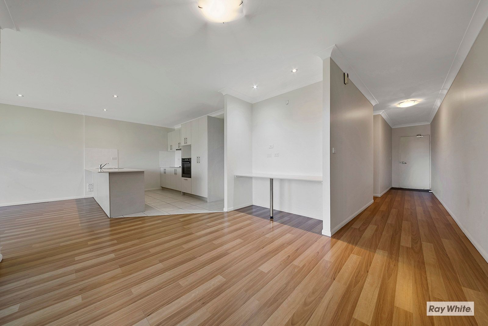 10/39 Scenic Highway, Cooee Bay, QLD 4703