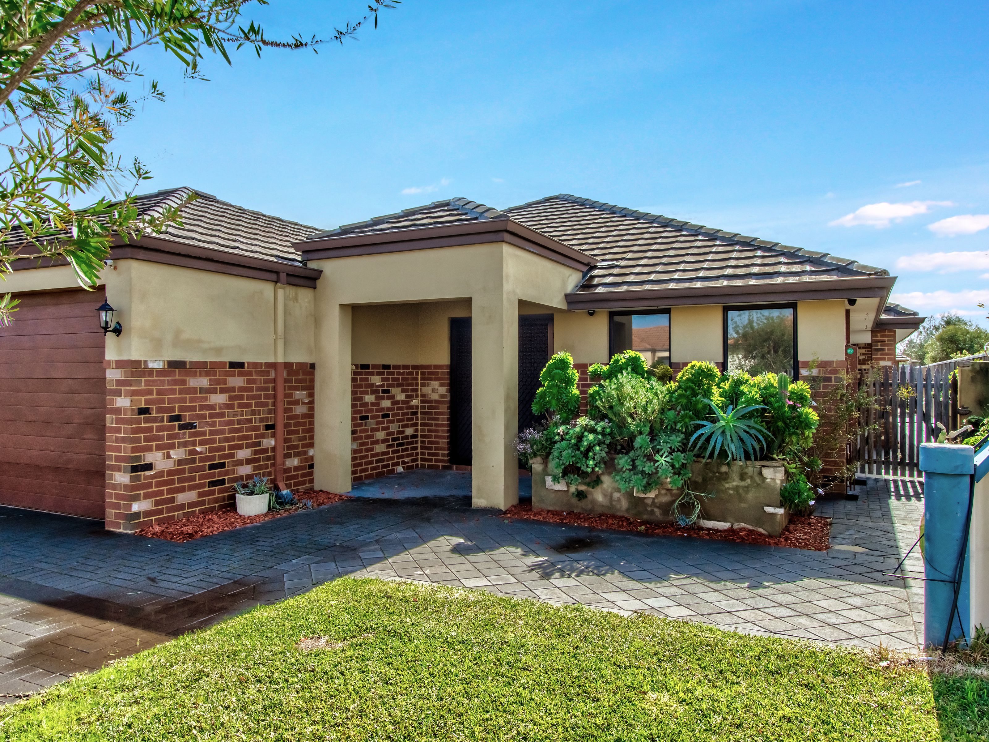 32 Almond Avenue, Shoalwater, WA 6169
