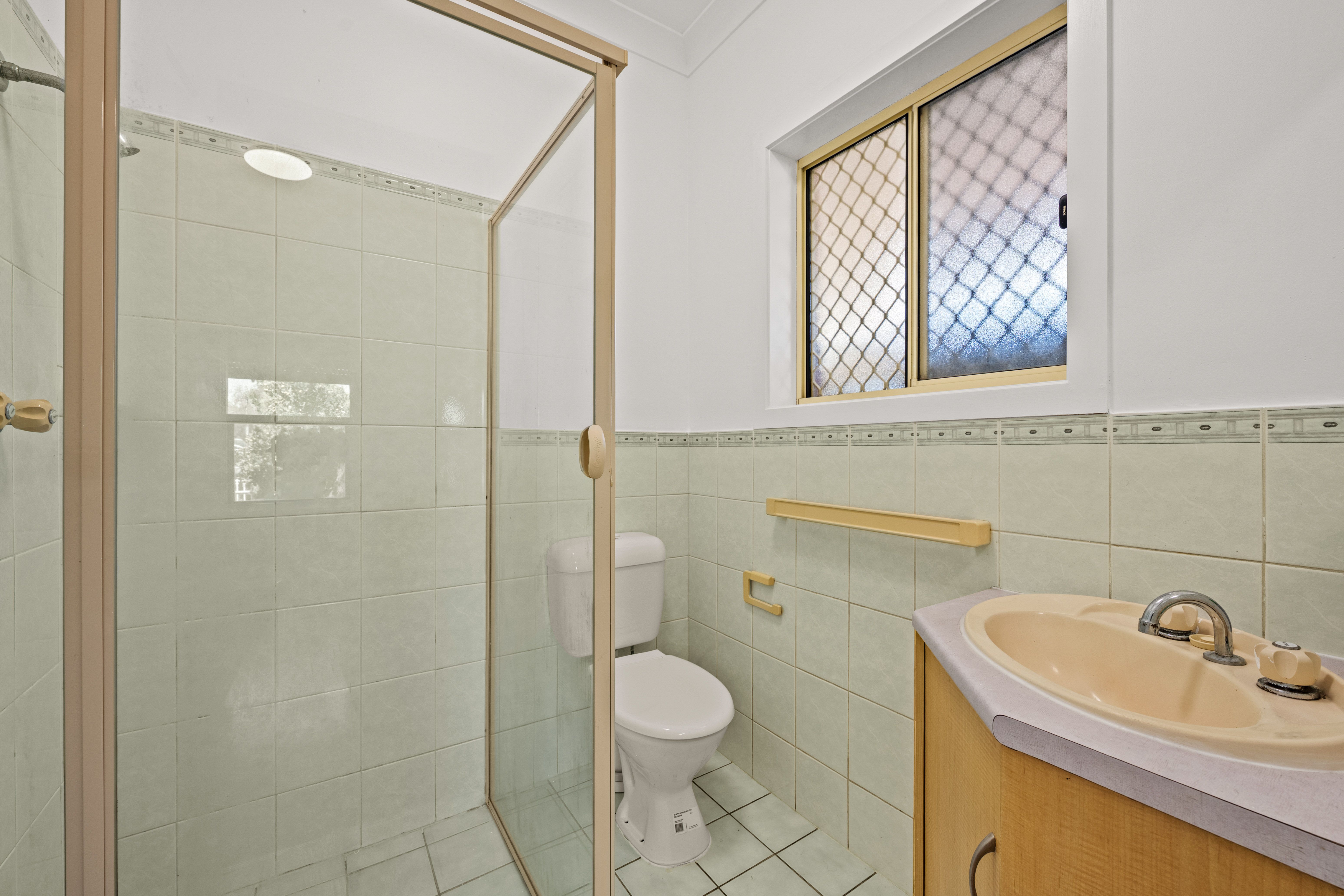 55 Rolleston Avenue — photo 16 of 25