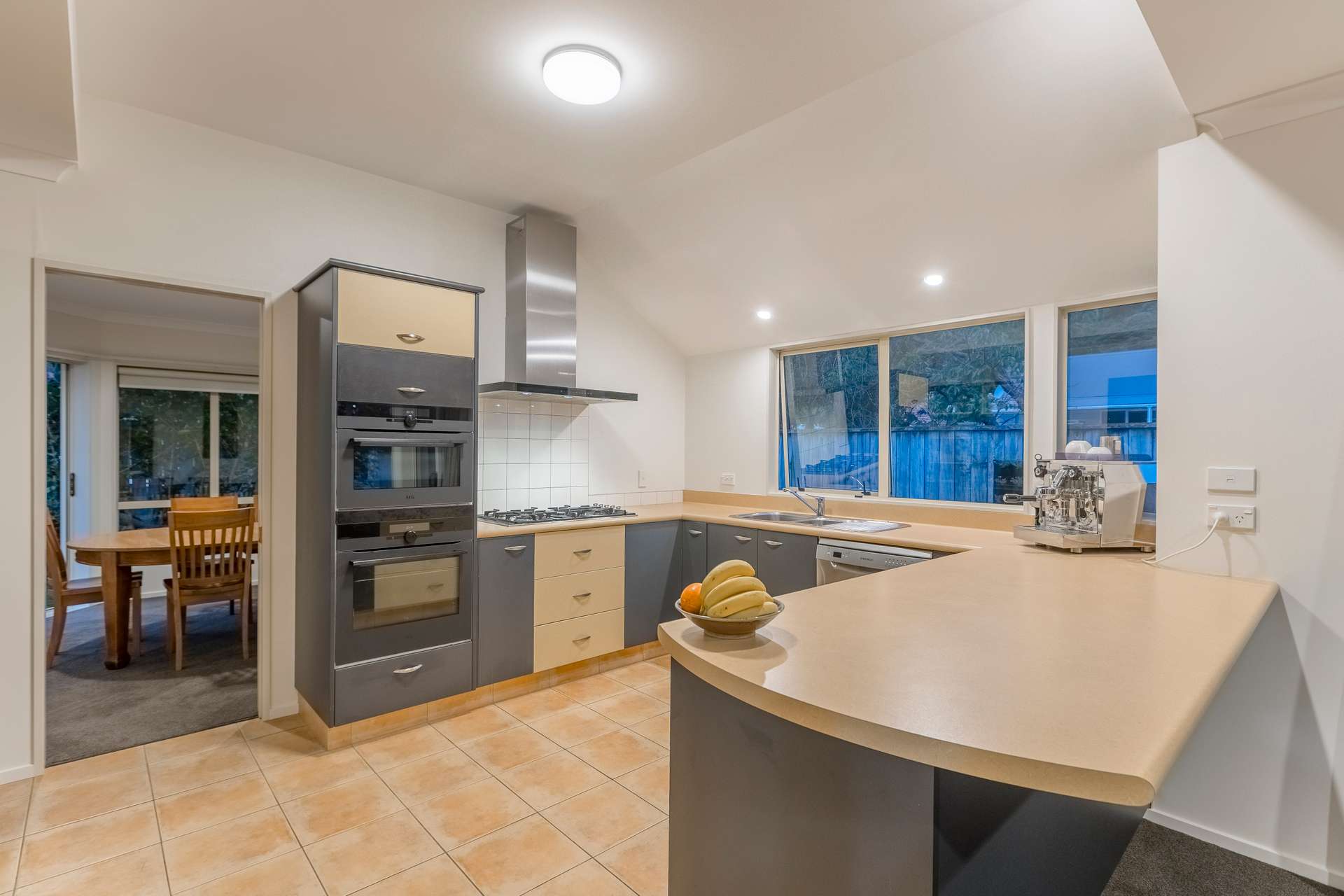 171 Raumati Road photo 4