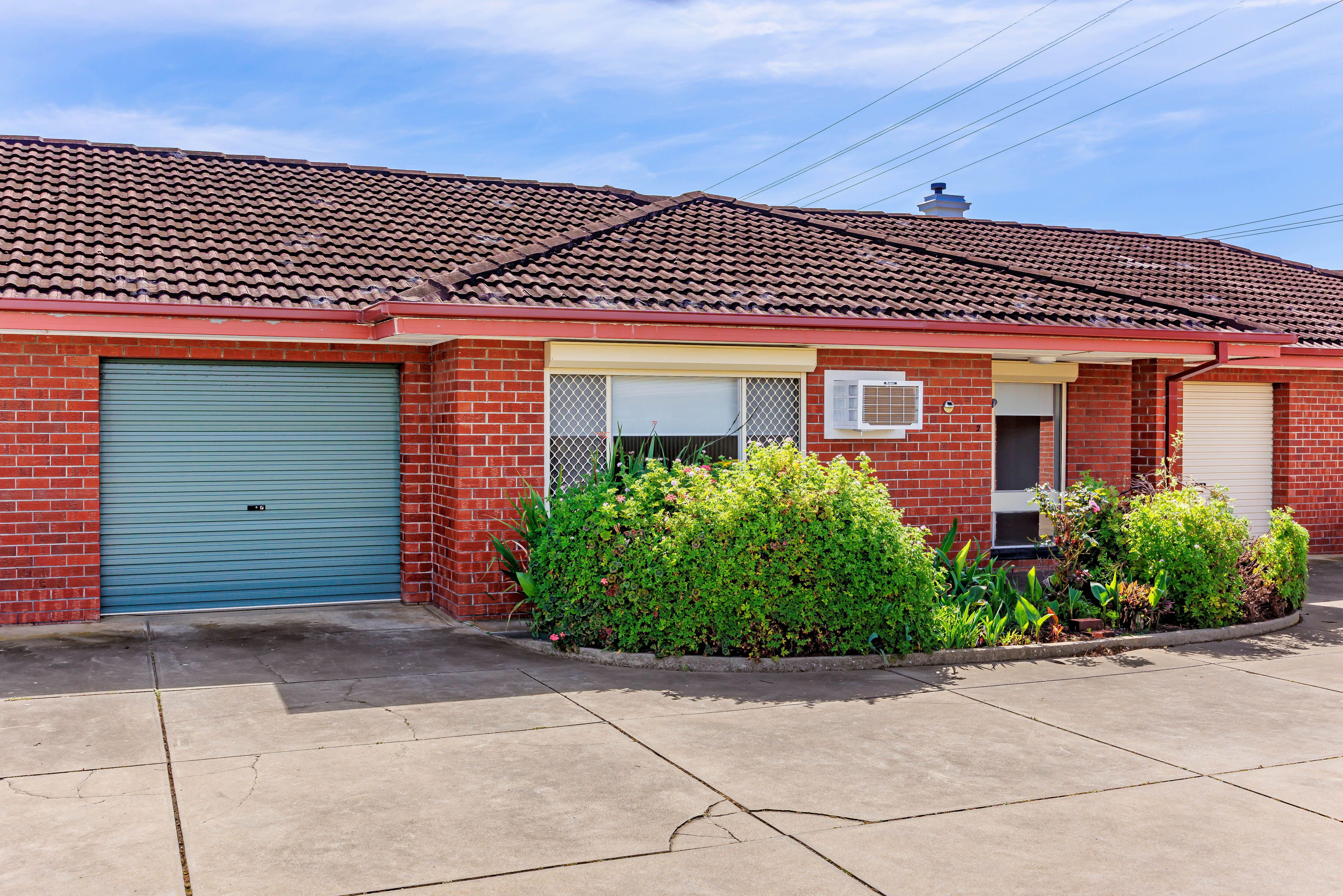 2/17 Military Road — photo from Ray White Semaphore
