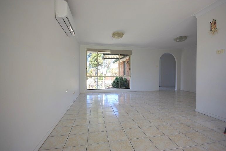 4 Hambidge Place, Bow Bowing, NSW 2566