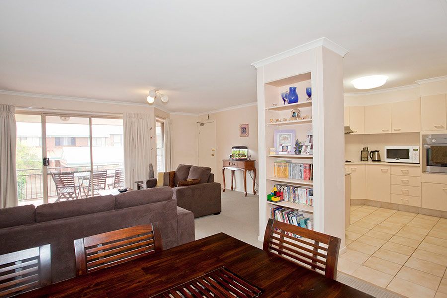 25/367 Margaret Street, Newtown, QLD 4350