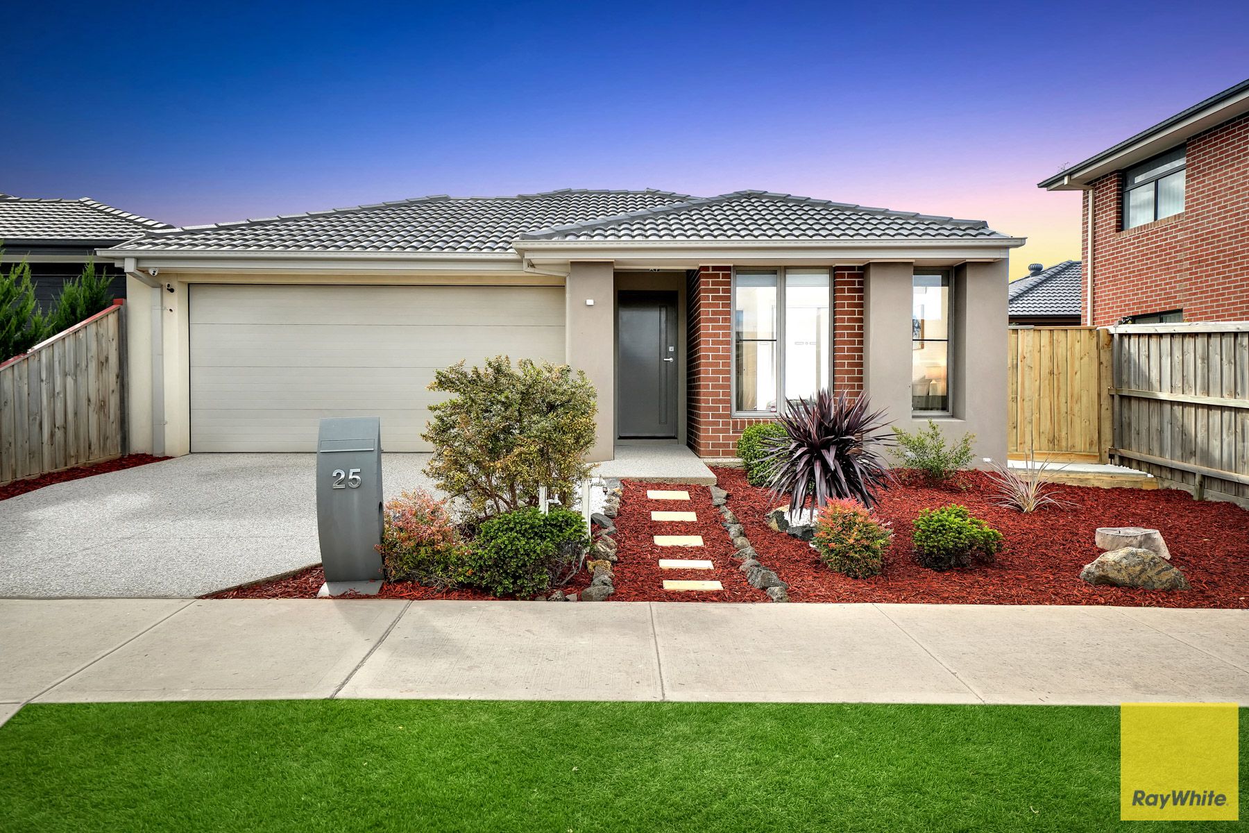 25 Plough Avenue, Truganina VIC 3029