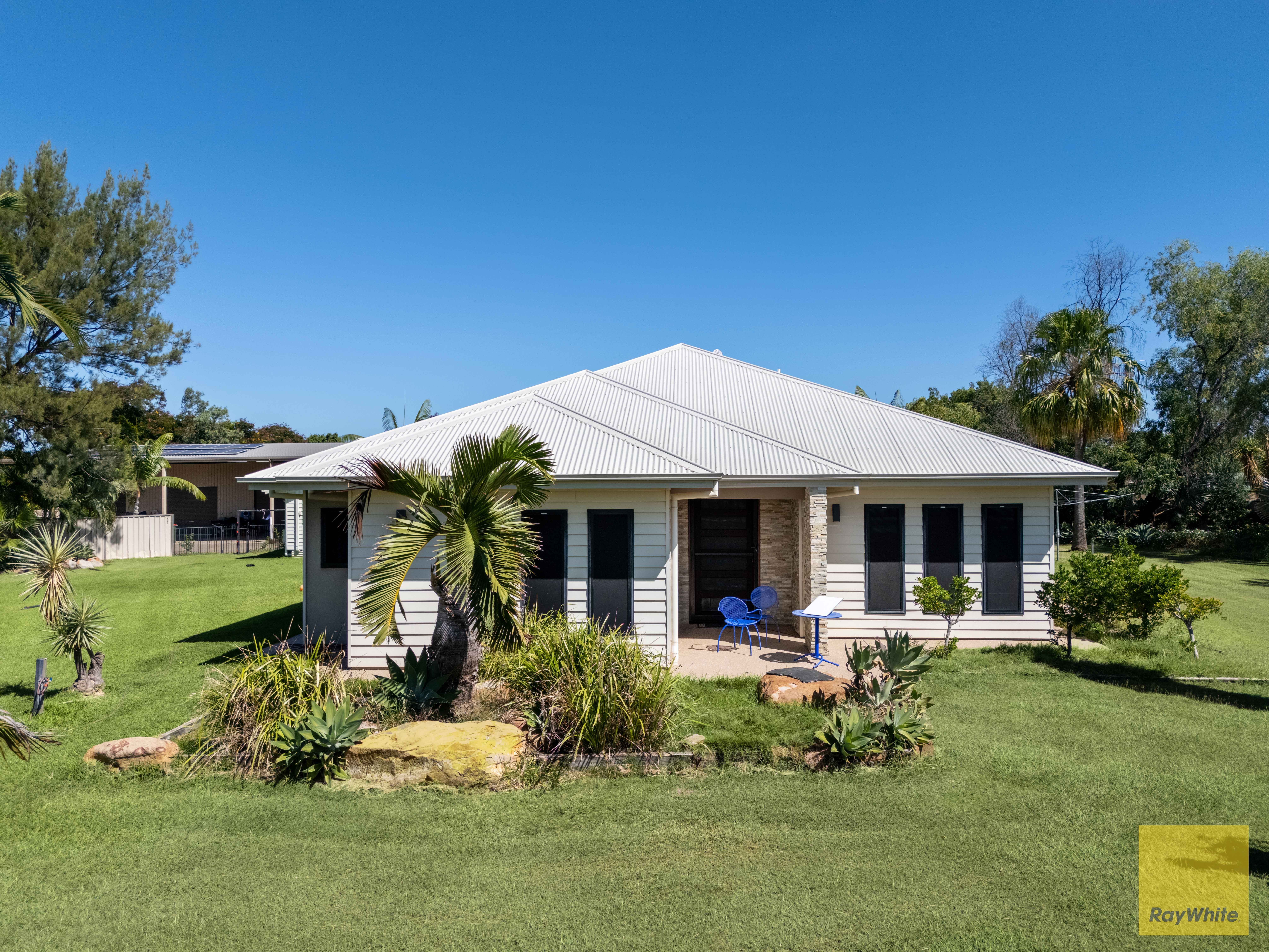 17 Ironbark Drive, Emerald, QLD 4720