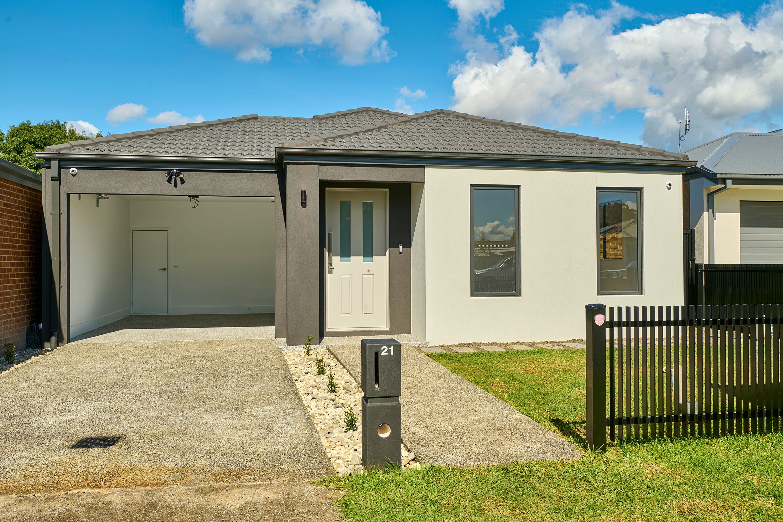 21 McMahon Street — photo 16 of 26