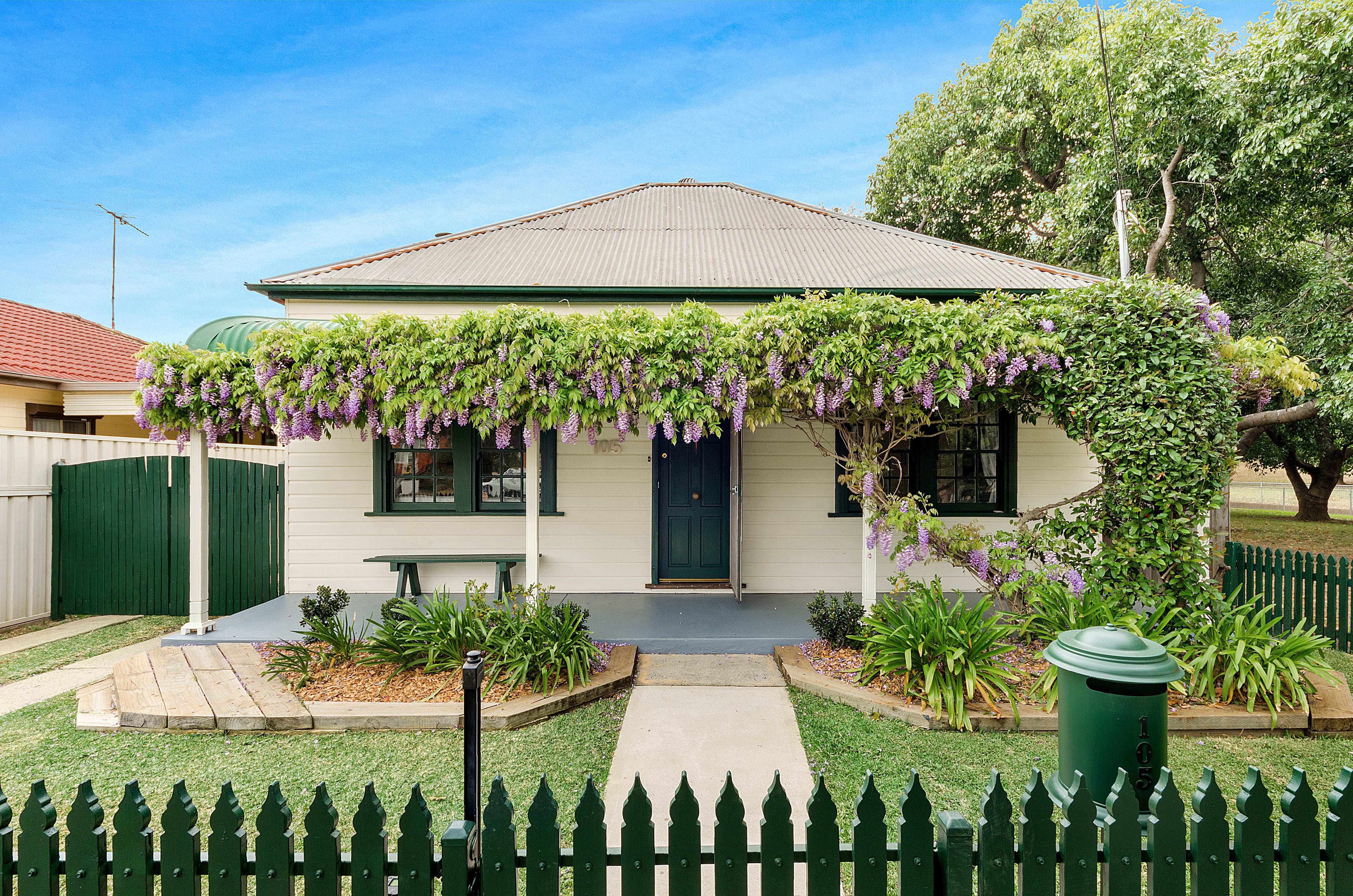 105 Alfred Street