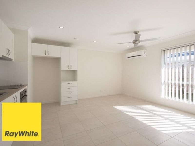 2/17 Nuala Street, Yamanto, QLD 4305