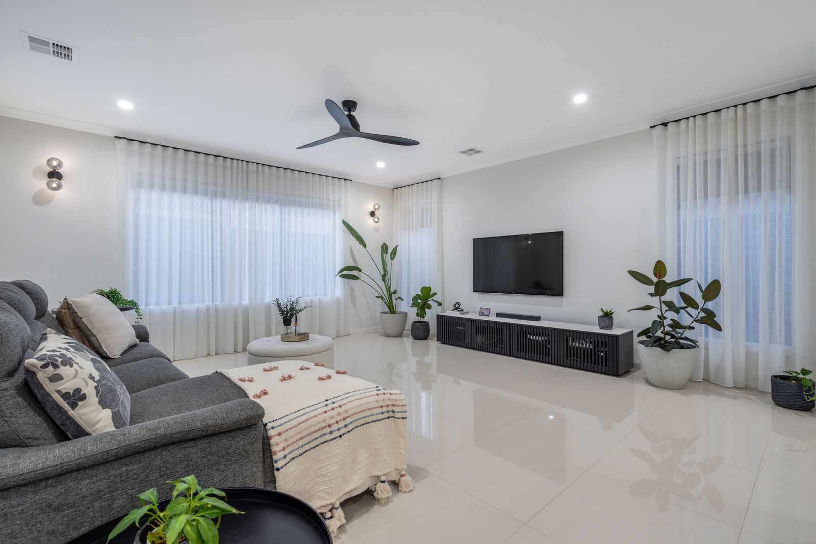 23 Coronado Avenue, Craigieburn, VIC Home For Sale • Ray White